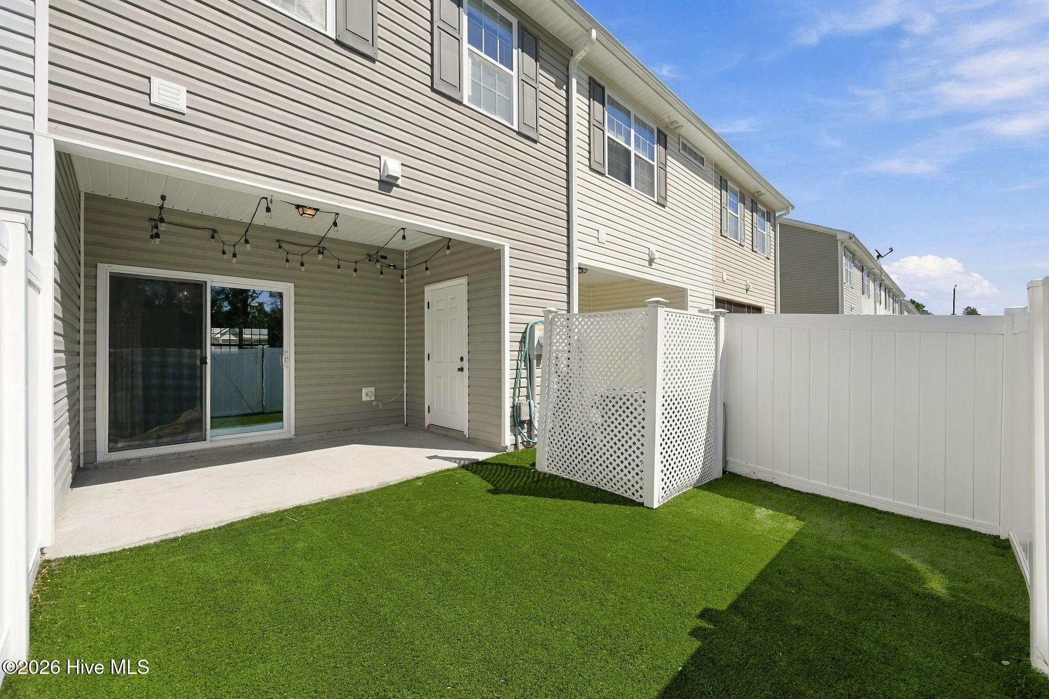 506 Oyster Rock Lane Property Photo 13