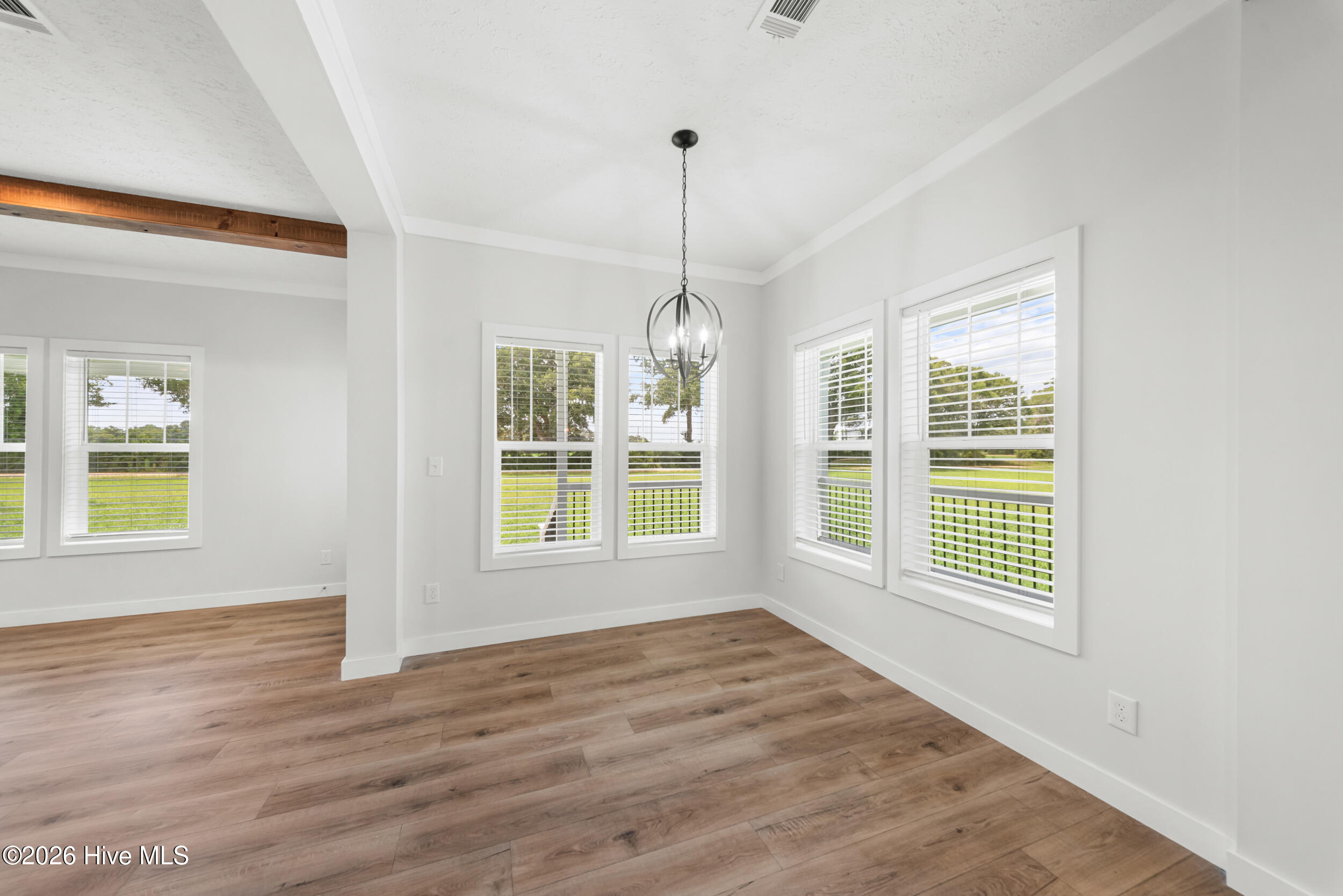 562 Sinkhole Road Property Photo 12