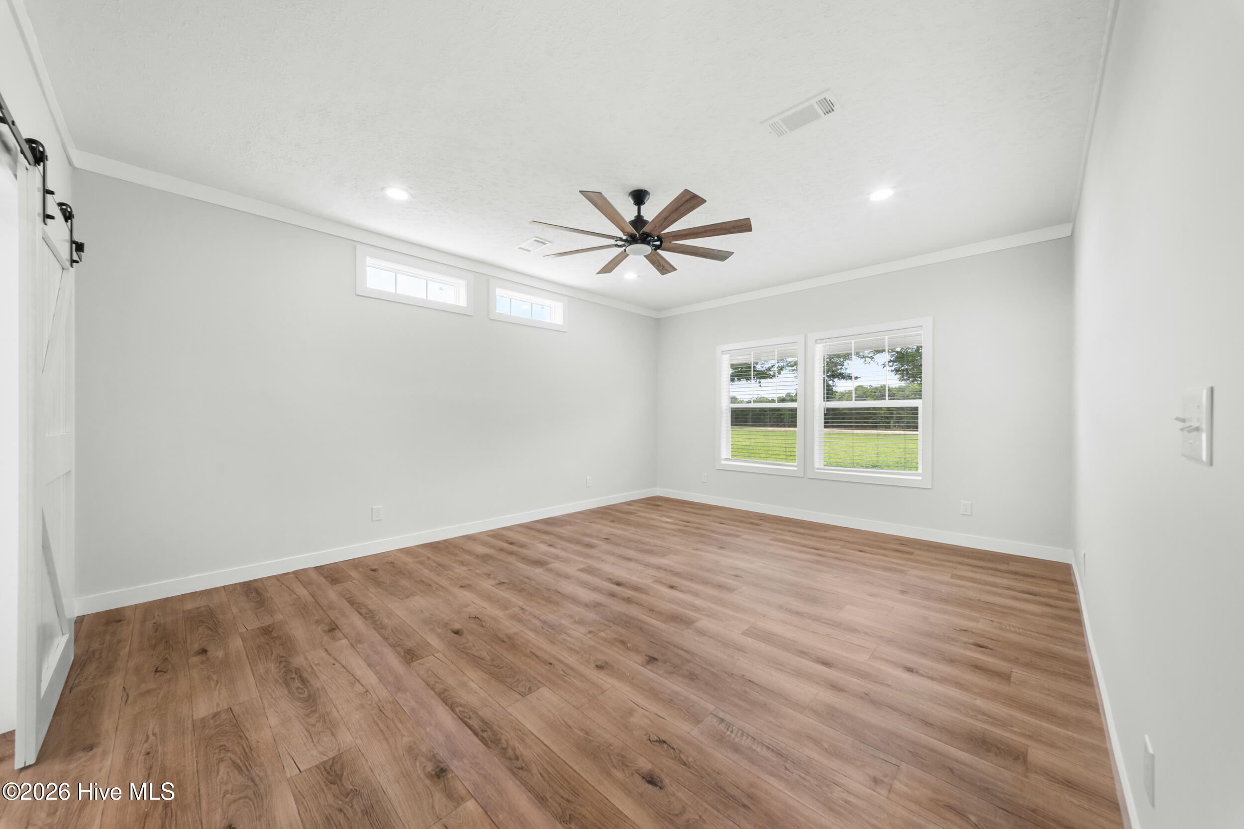 562 Sinkhole Road Property Photo 13