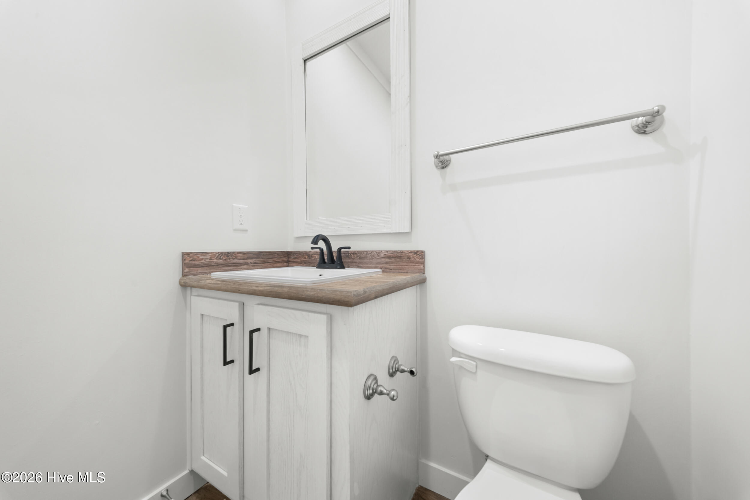562 Sinkhole Road Property Photo 25