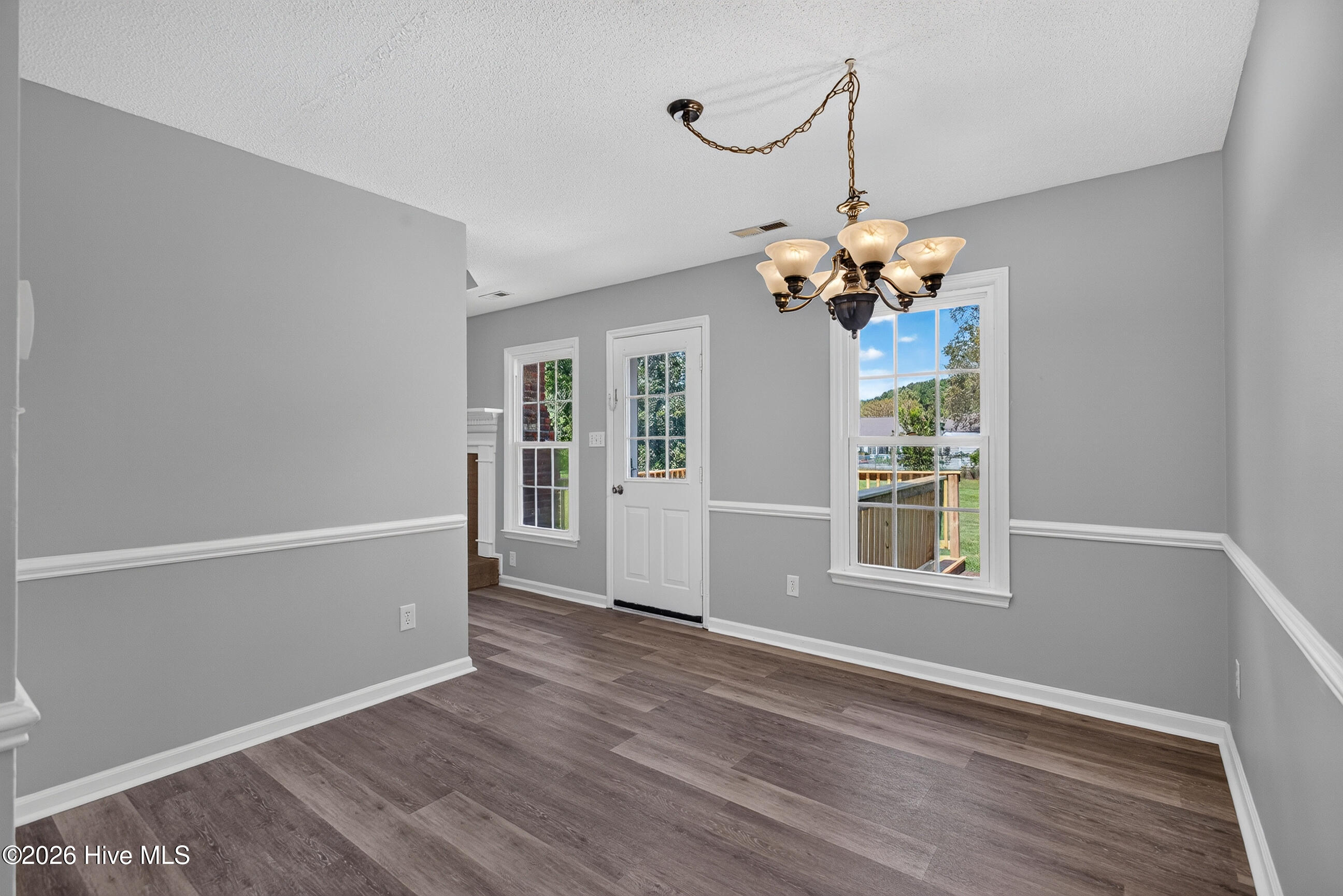 811 Gadwell Loop Property Photo 5