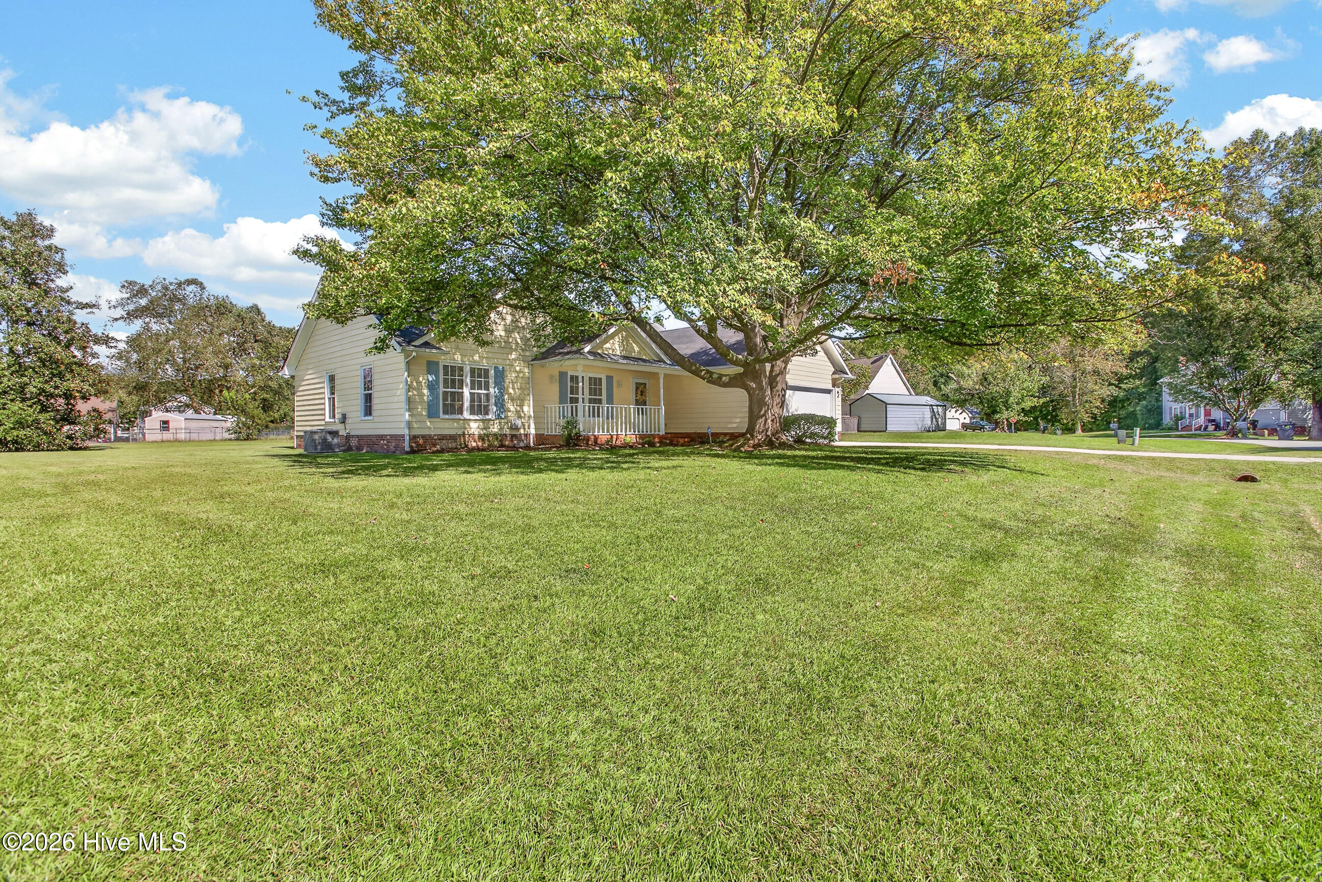 811 Gadwell Loop Property Photo 8