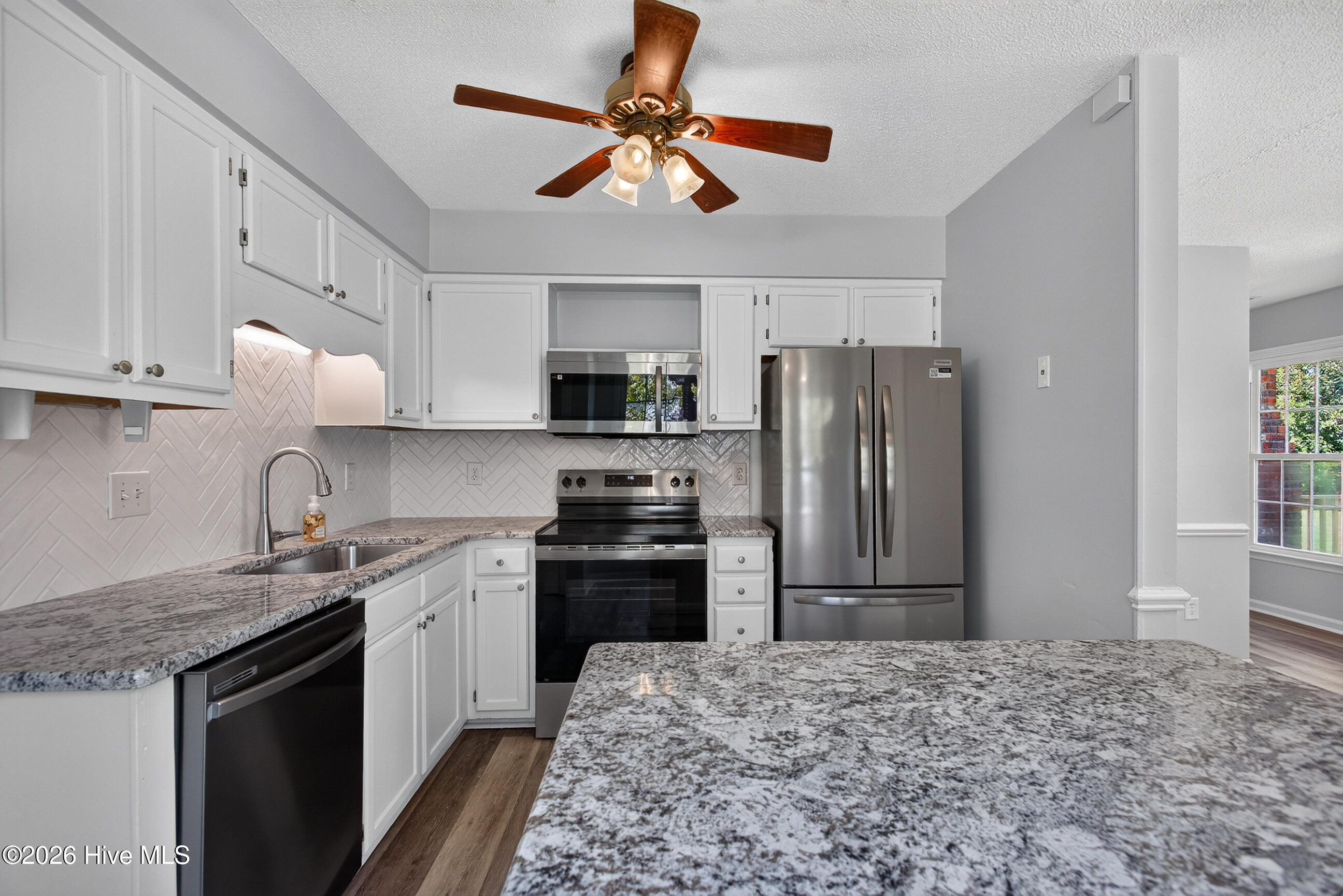 811 Gadwell Loop Property Photo 16