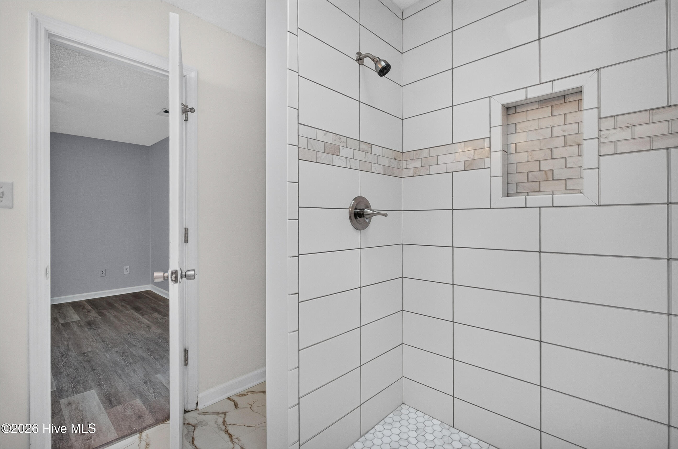 811 Gadwell Loop Property Photo 27