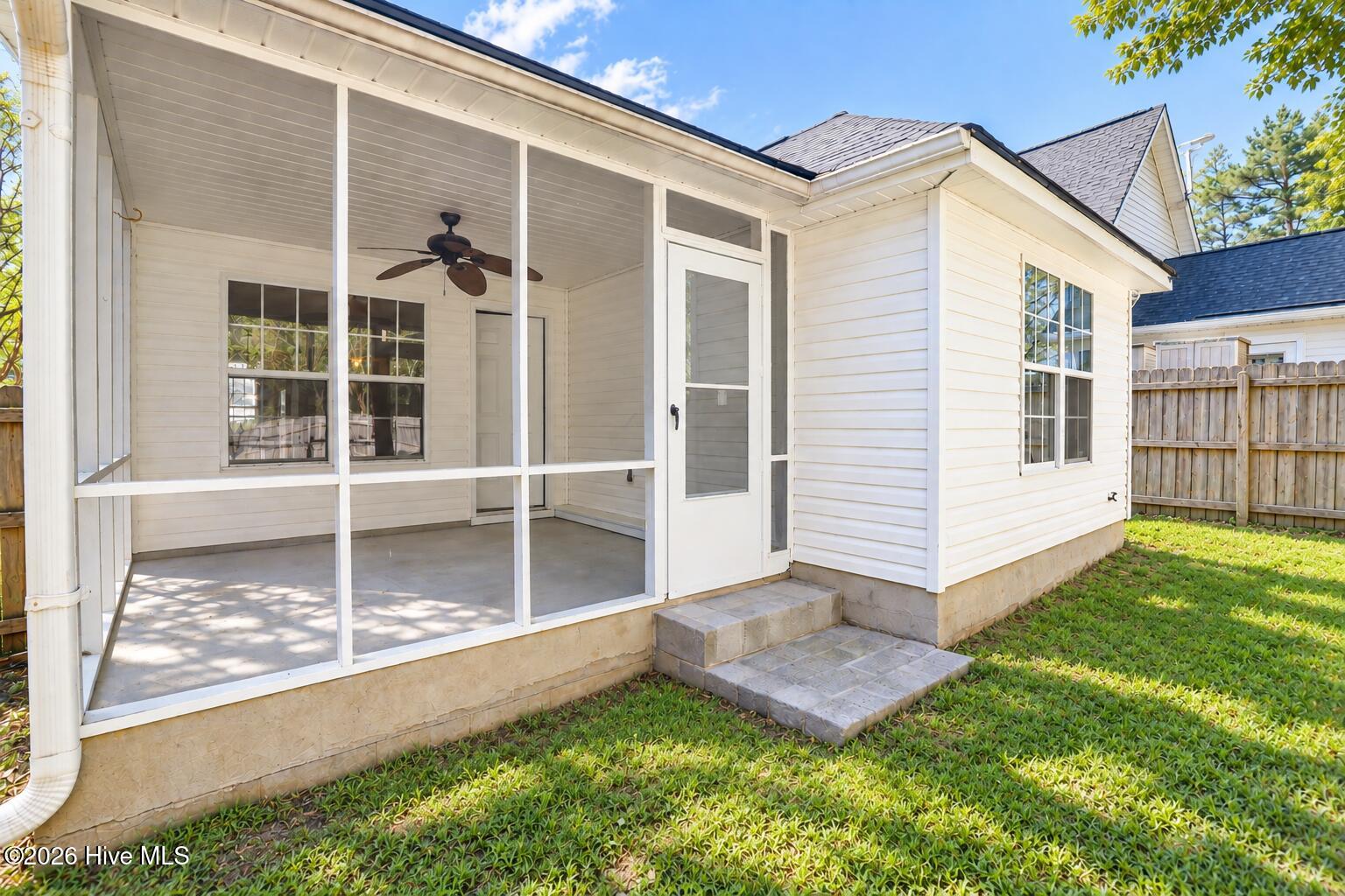 4531 Derryclare Lane Property Photo 15