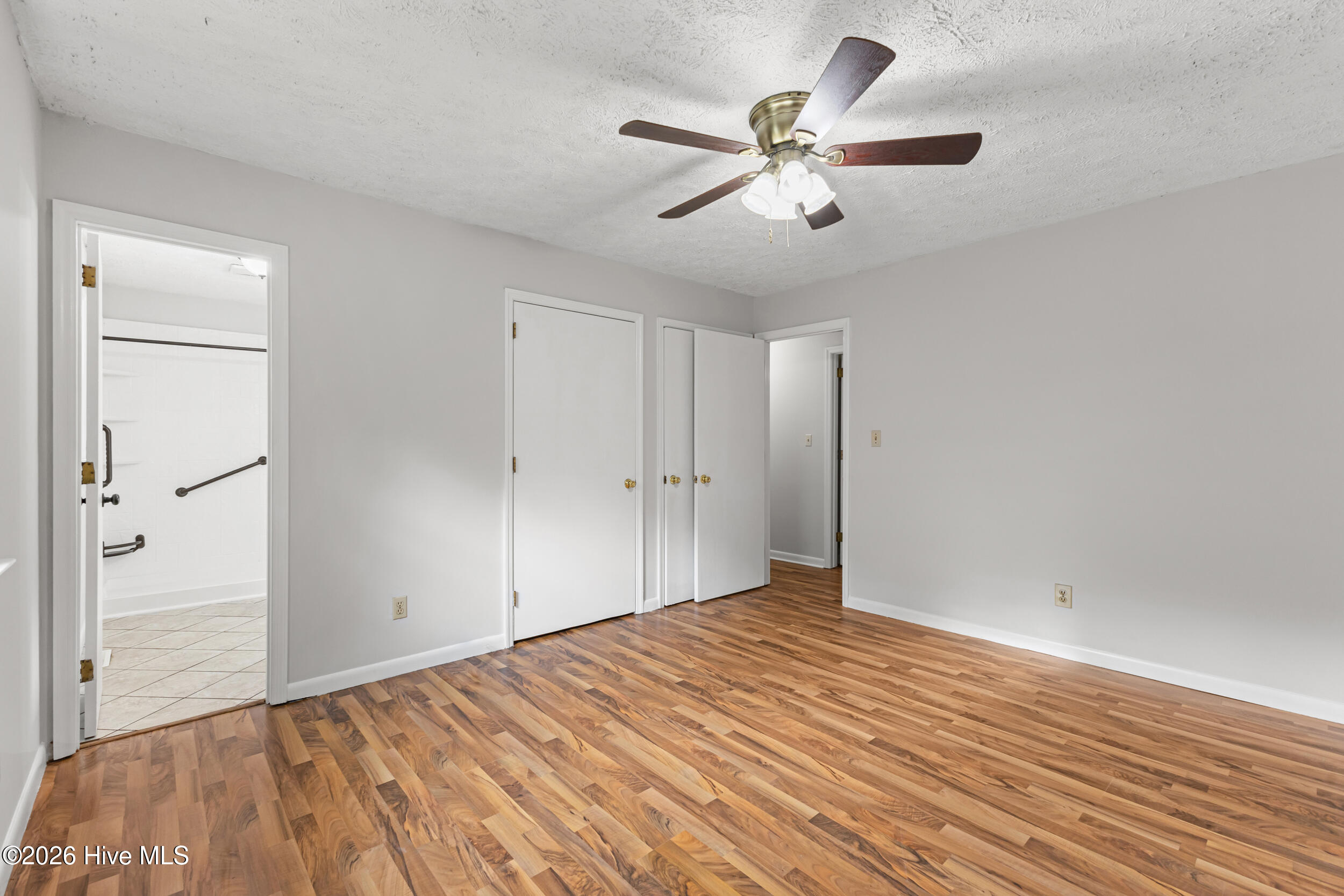 4846 General Howe Highway Property Photo 17