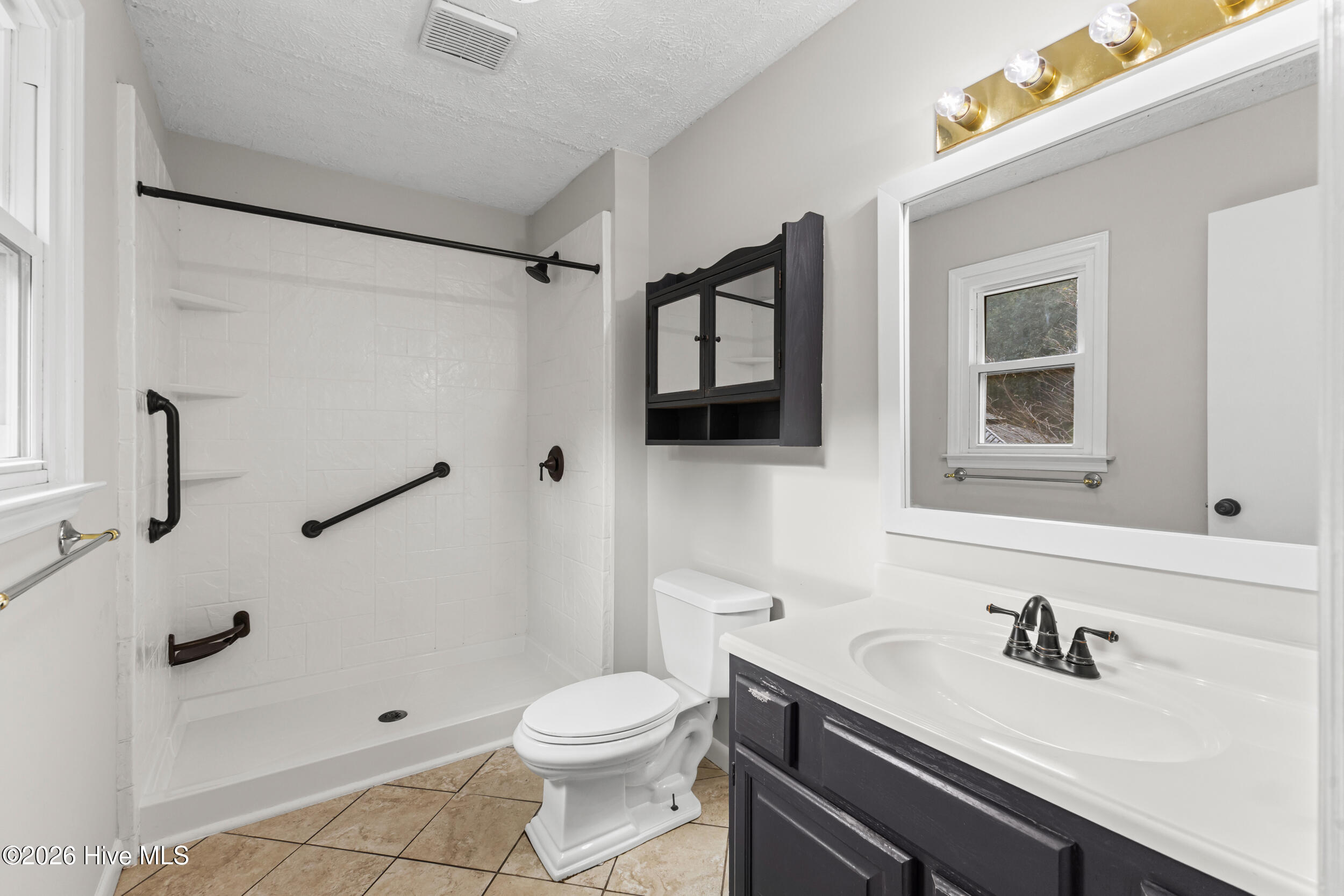 4846 General Howe Highway Property Photo 18