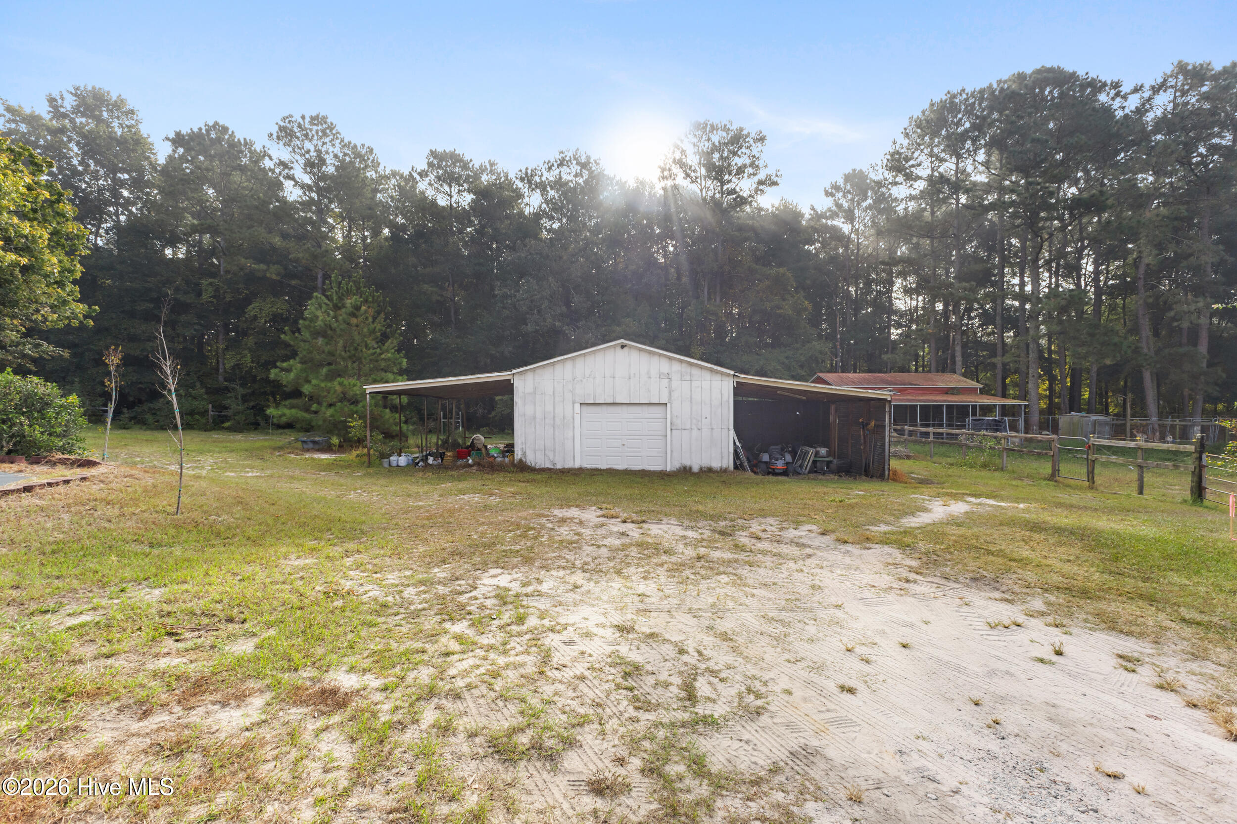 4846 General Howe Highway Property Photo 28