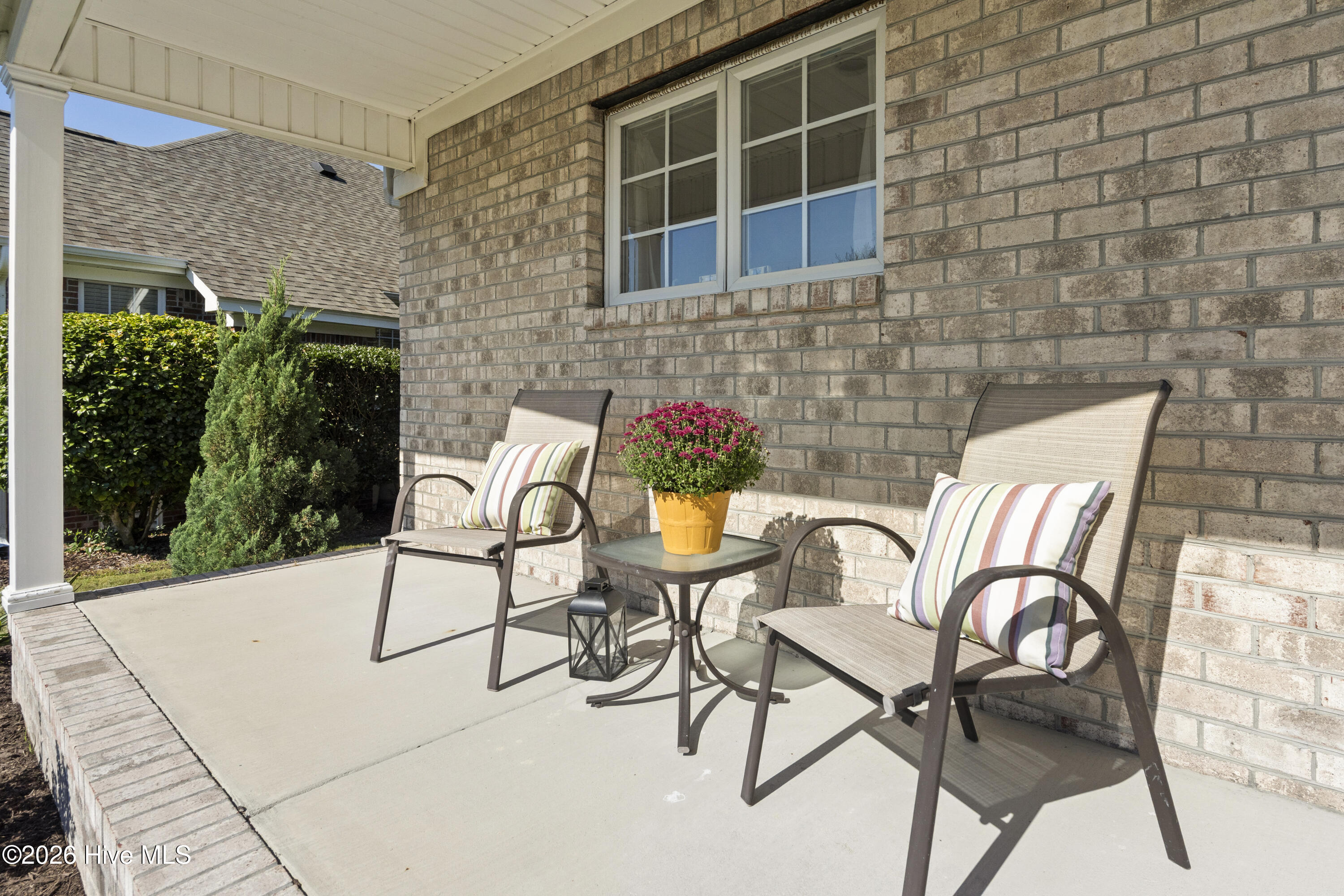 7768 Cypress Island Drive Property Photo 3