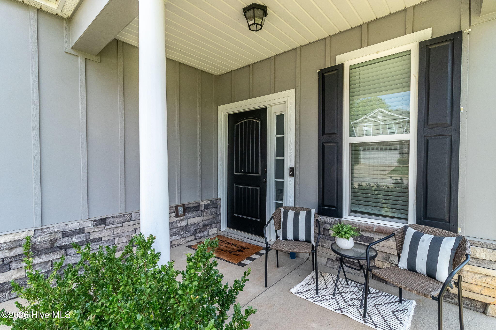 115 Dublin Loop Property Photo 3