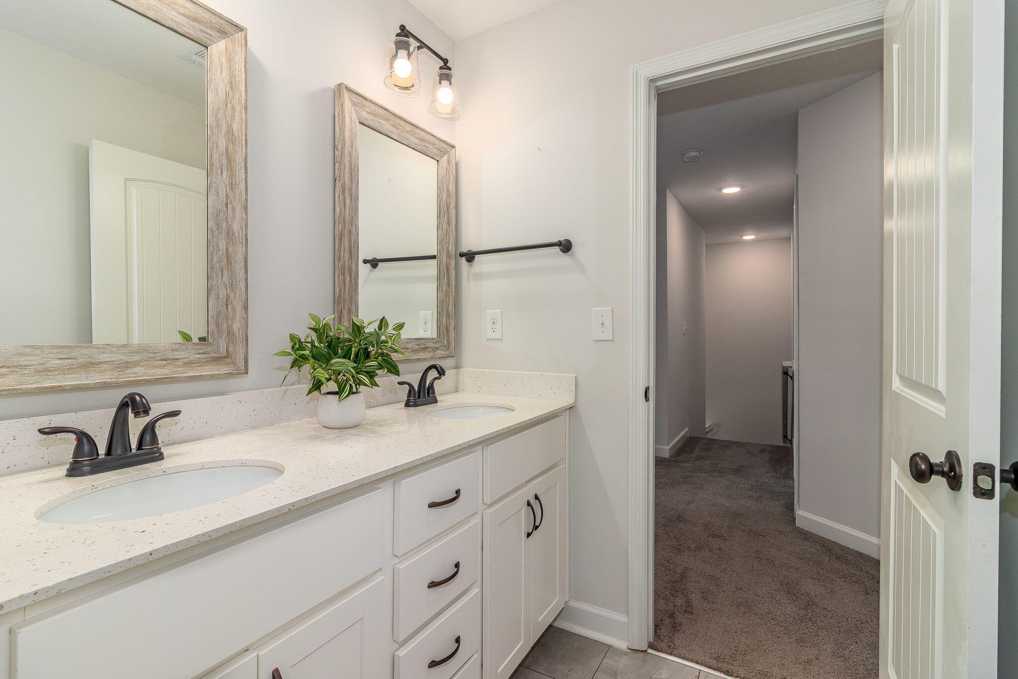 115 Dublin Loop Property Photo 43