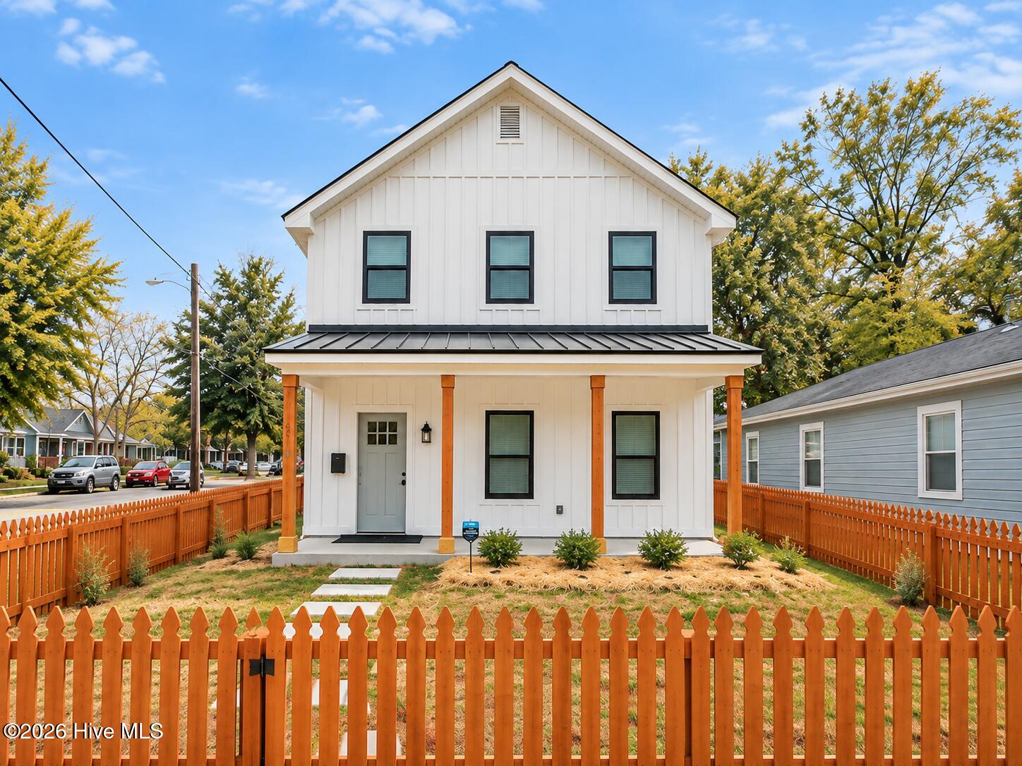 624 S 8th Street Property Photo 1