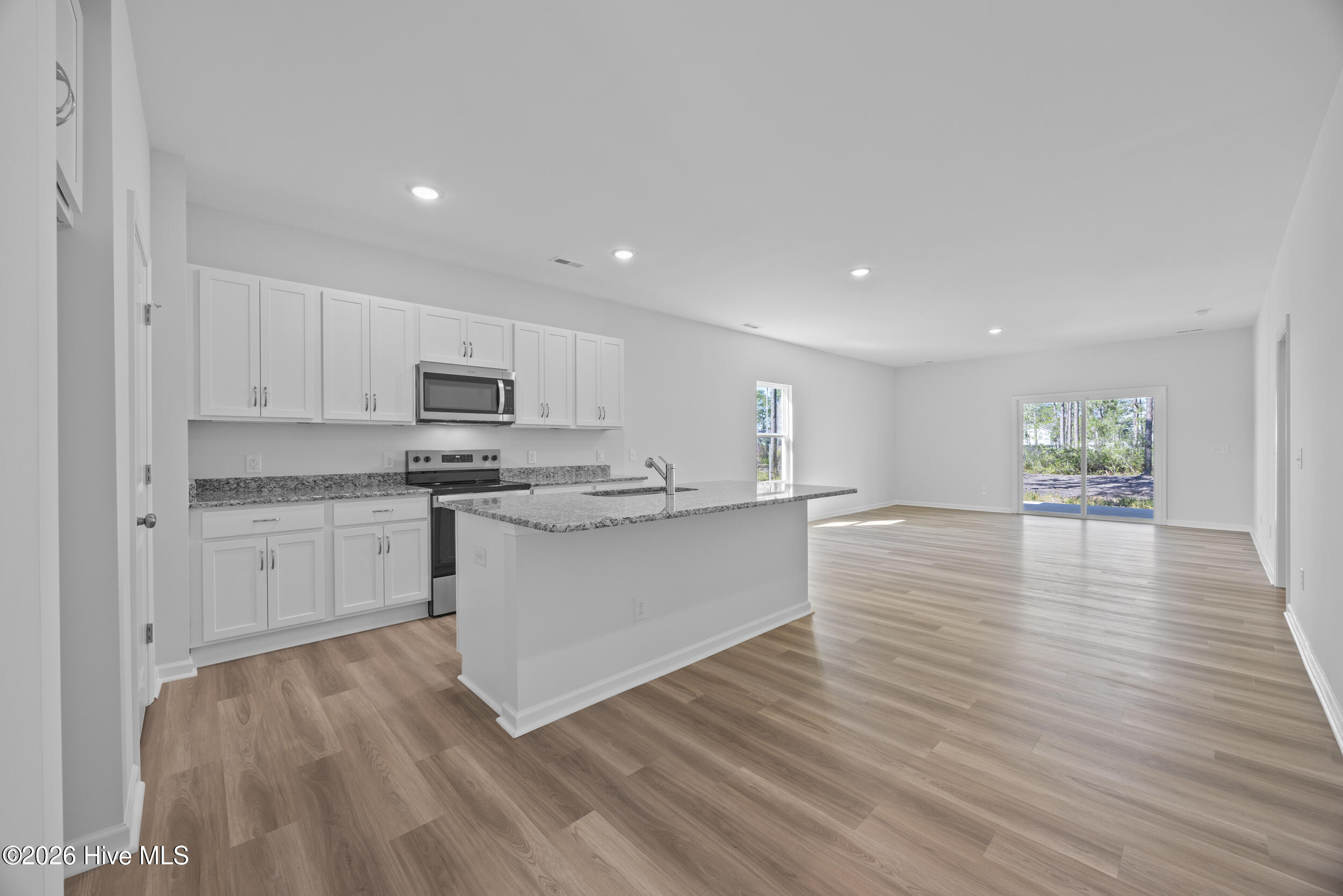 910 Parkway Road Property Photo 6
