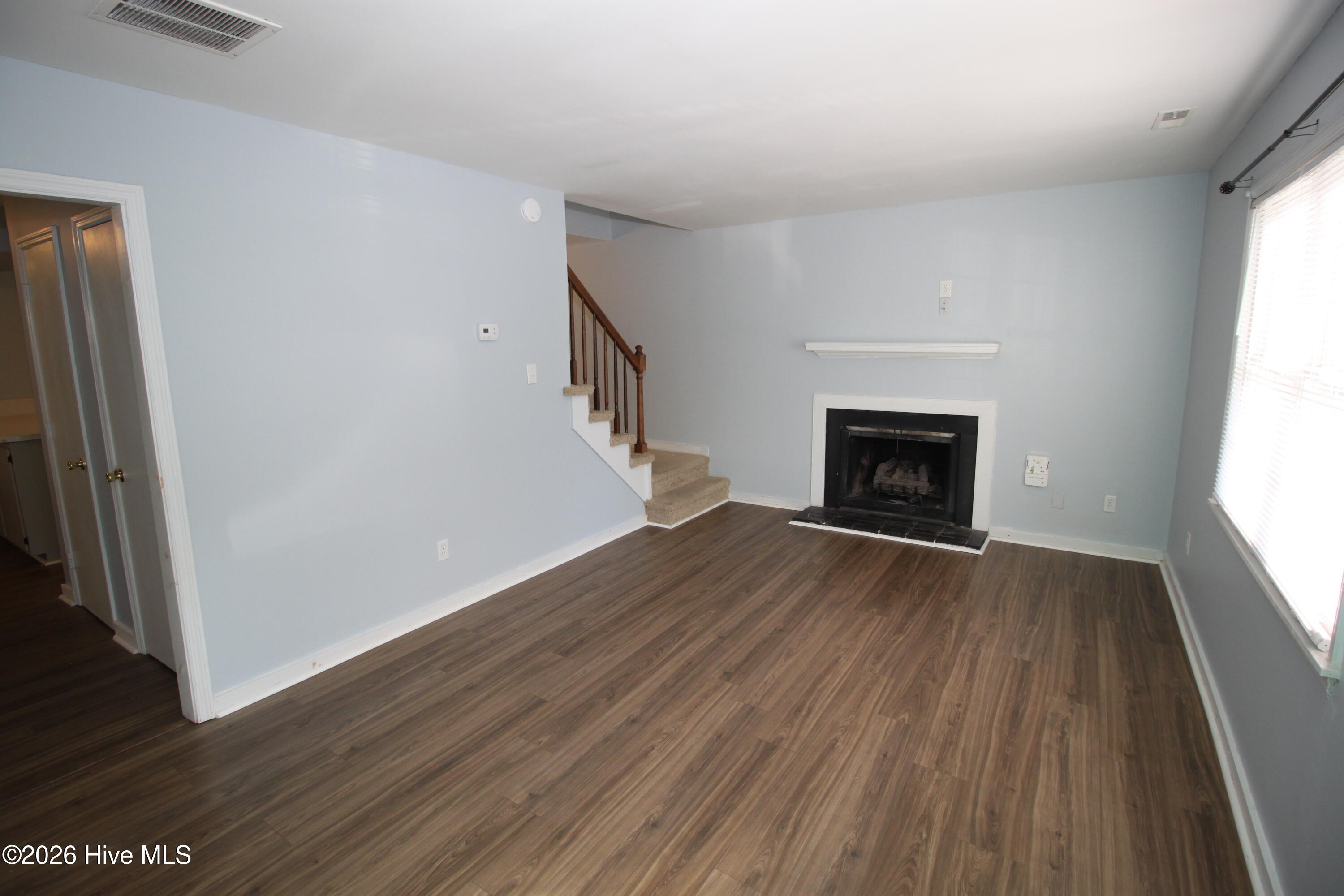 35 Donnell Avenue Property Photo 2