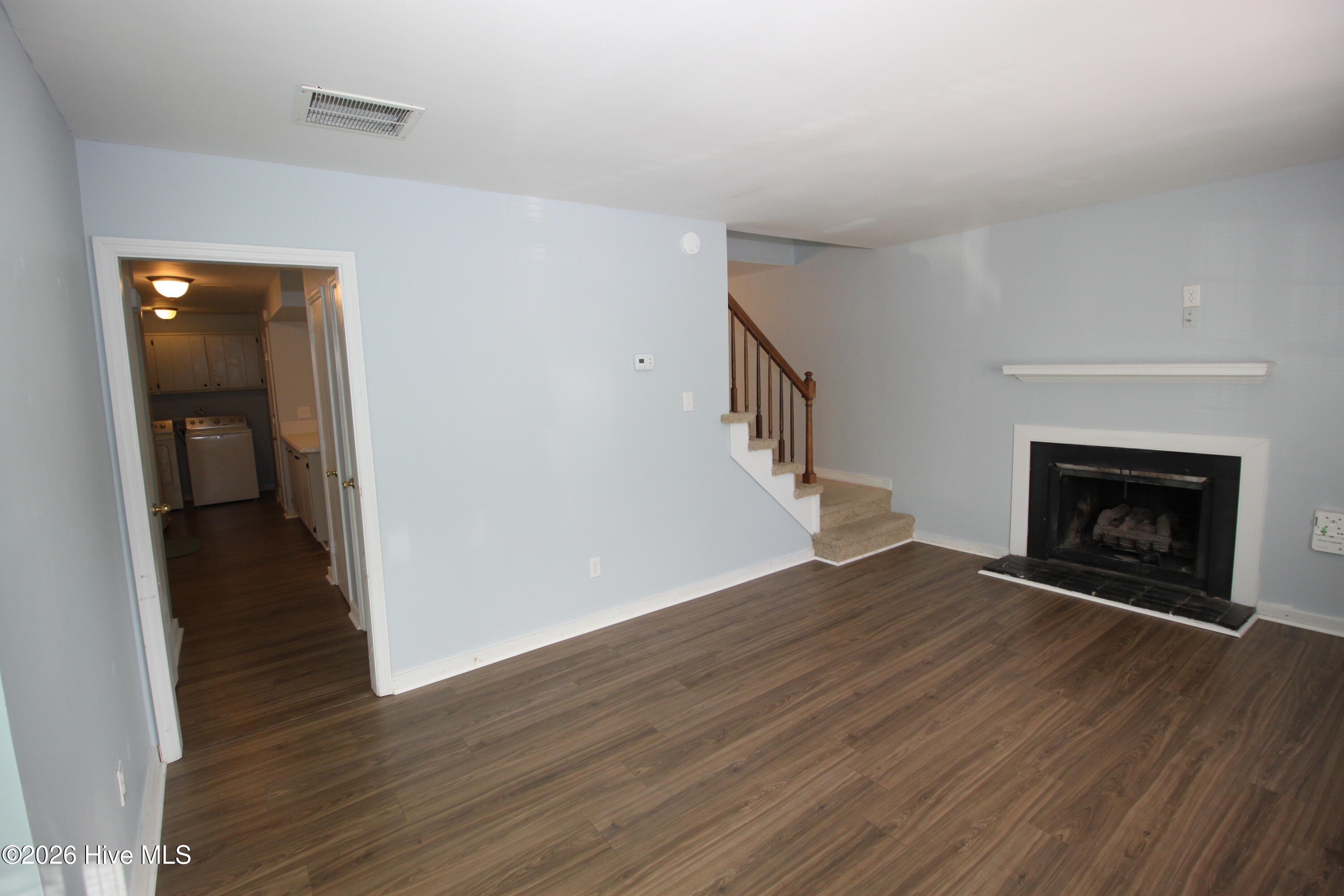 35 Donnell Avenue Property Photo 3