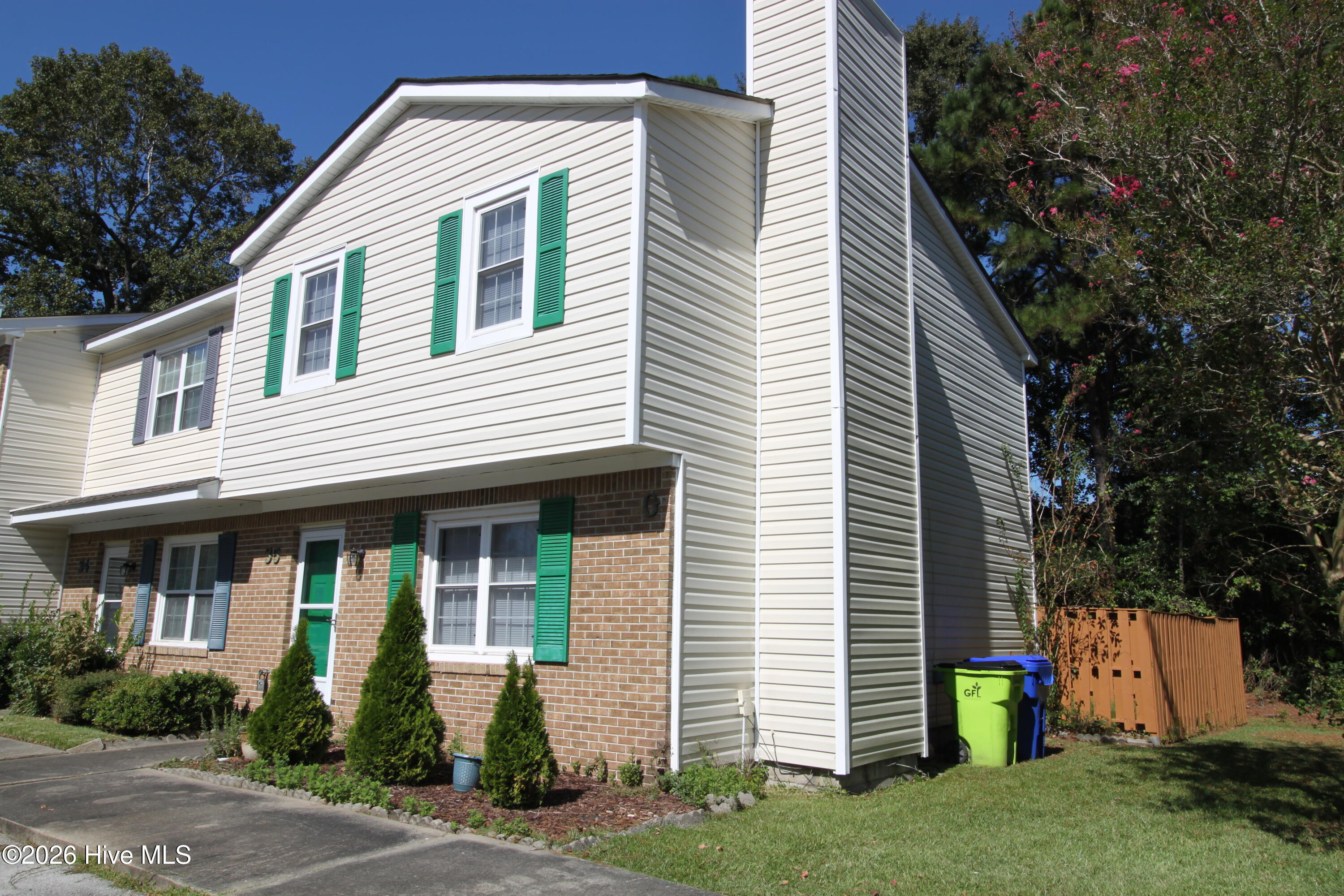 35 Donnell Avenue Property Photo 21
