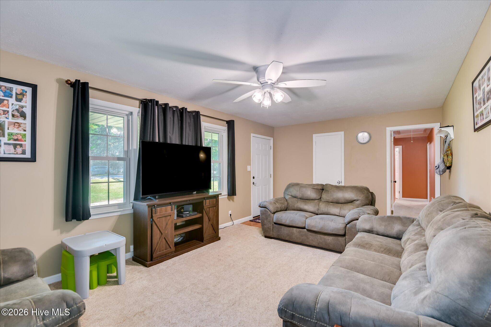 1445 Pine Log Road Property Photo 8
