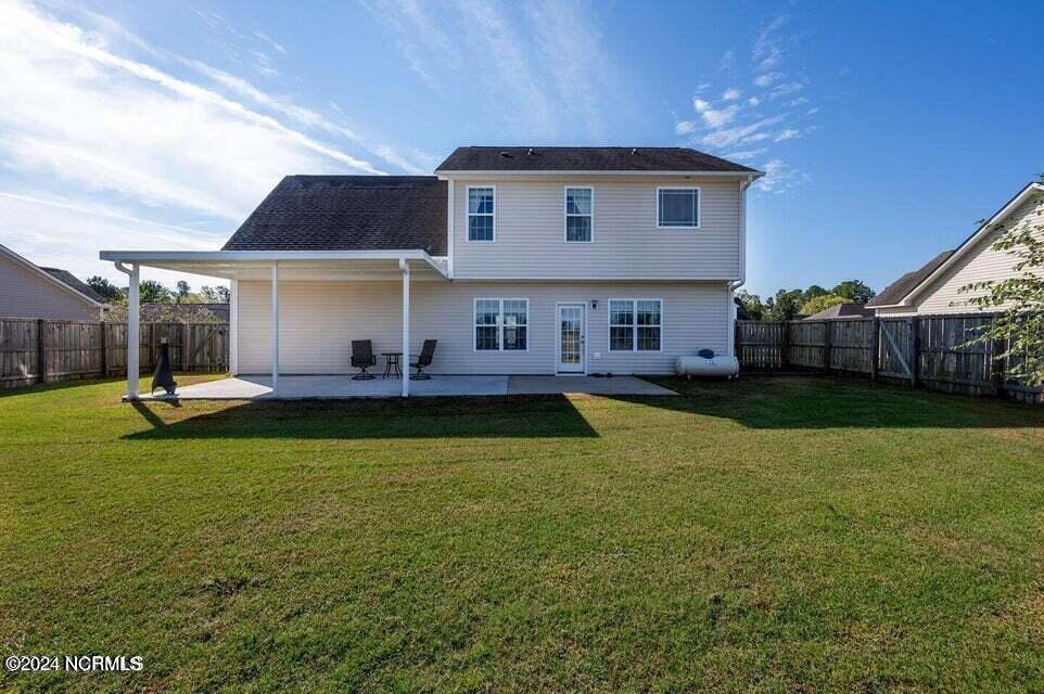 956 Ellery Drive Property Photo 2