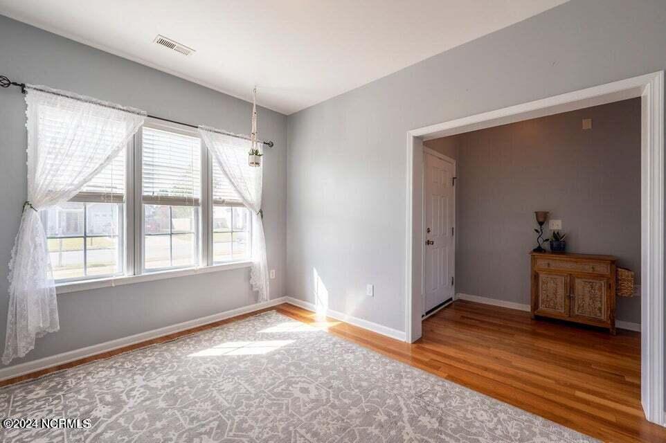 956 Ellery Drive Property Photo 10