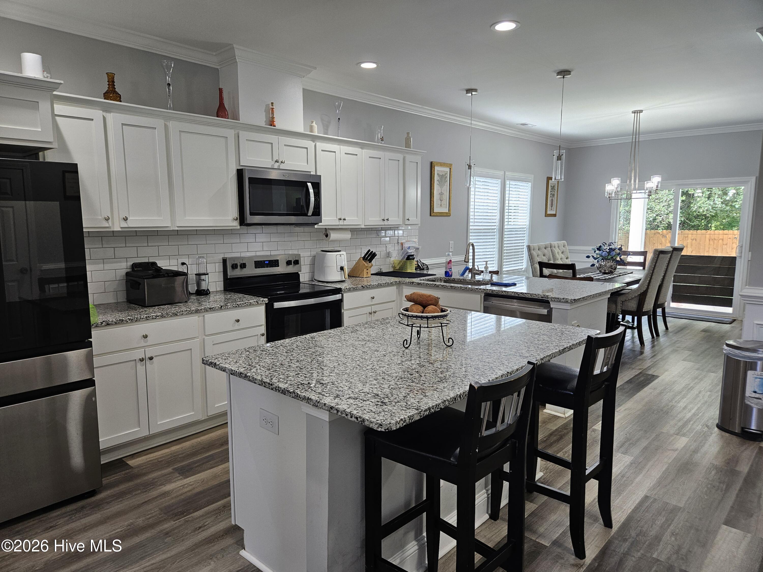 109 Fox Cove Crossing Property Photo 5