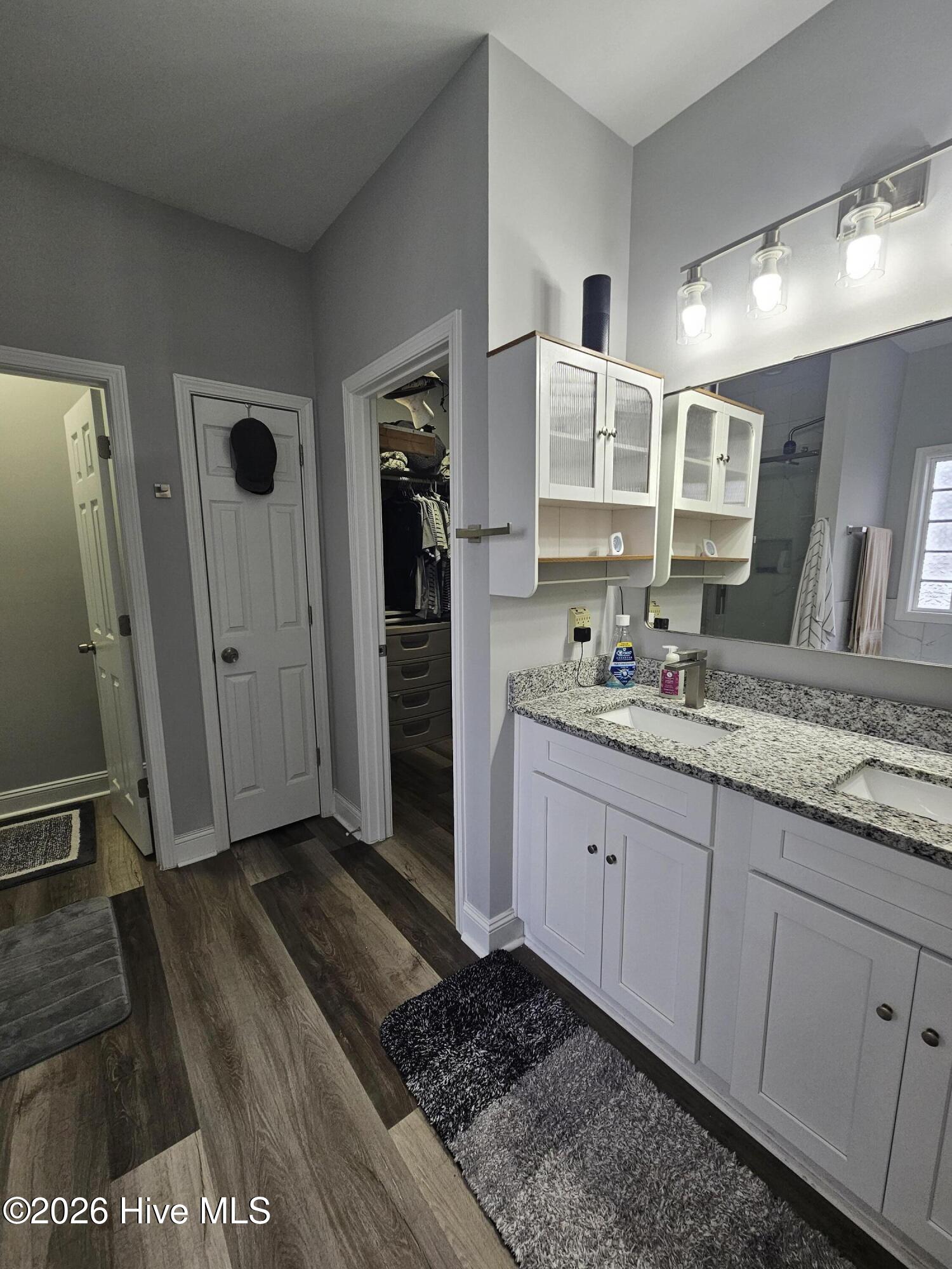 109 Fox Cove Crossing Property Photo 12