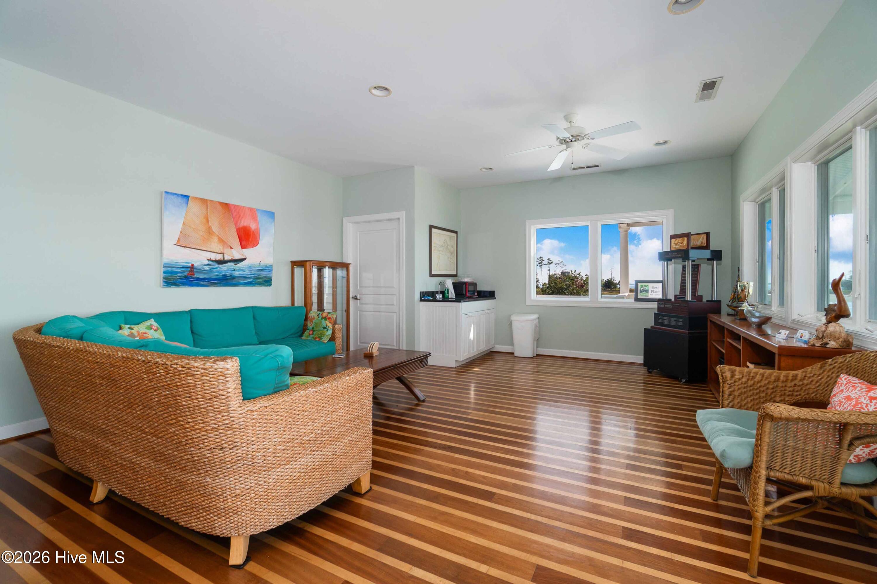 Slip 25 Maritime Drive Property Photo 6