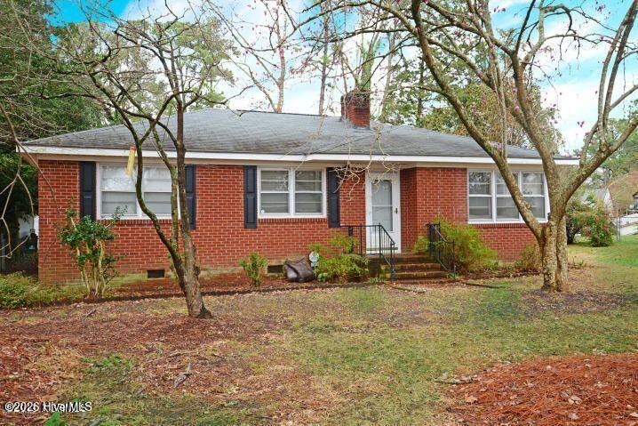 2605 Crockett Drive Property Photo 2