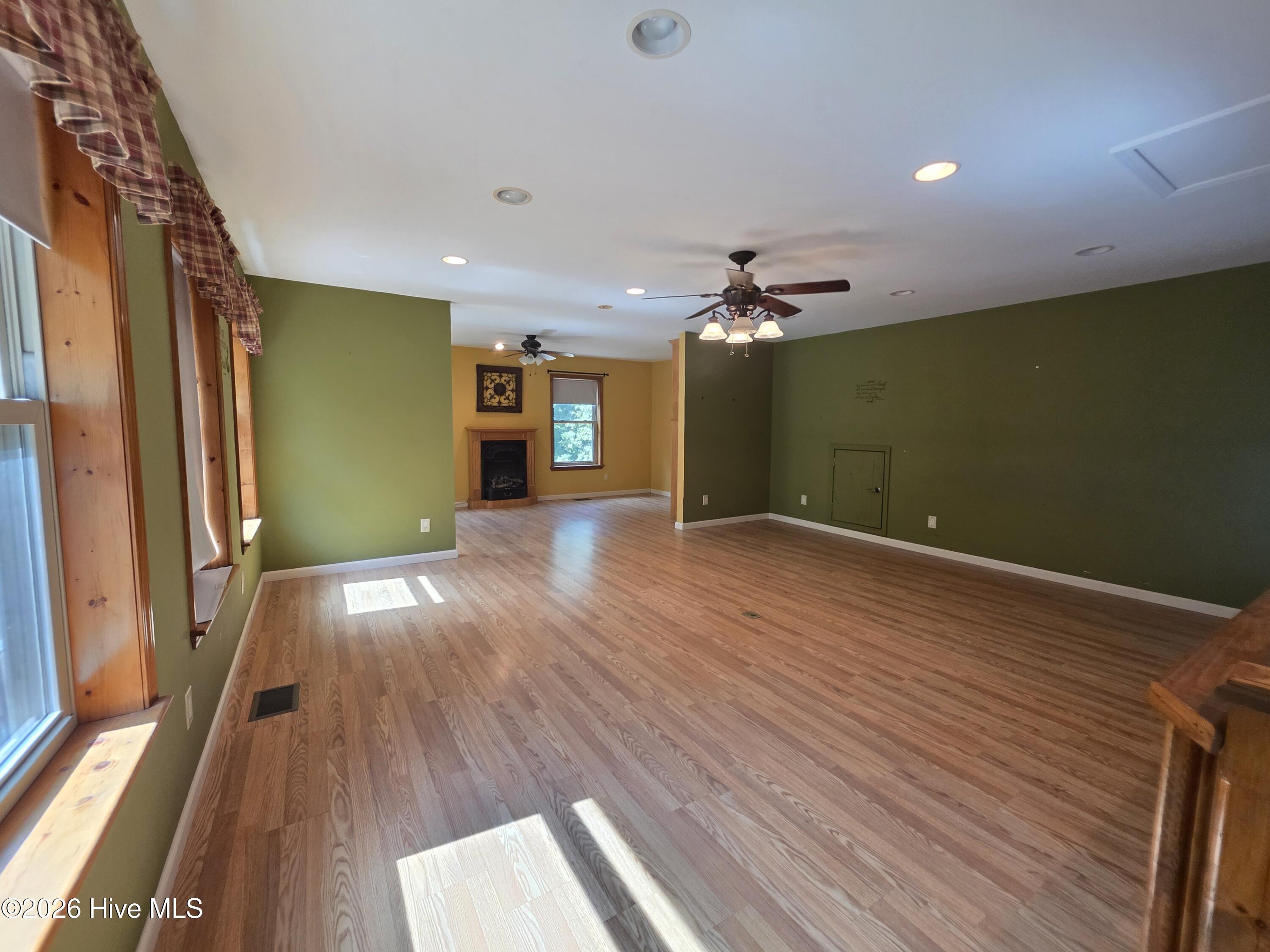 530 Cross Creek Lane Property Photo 15