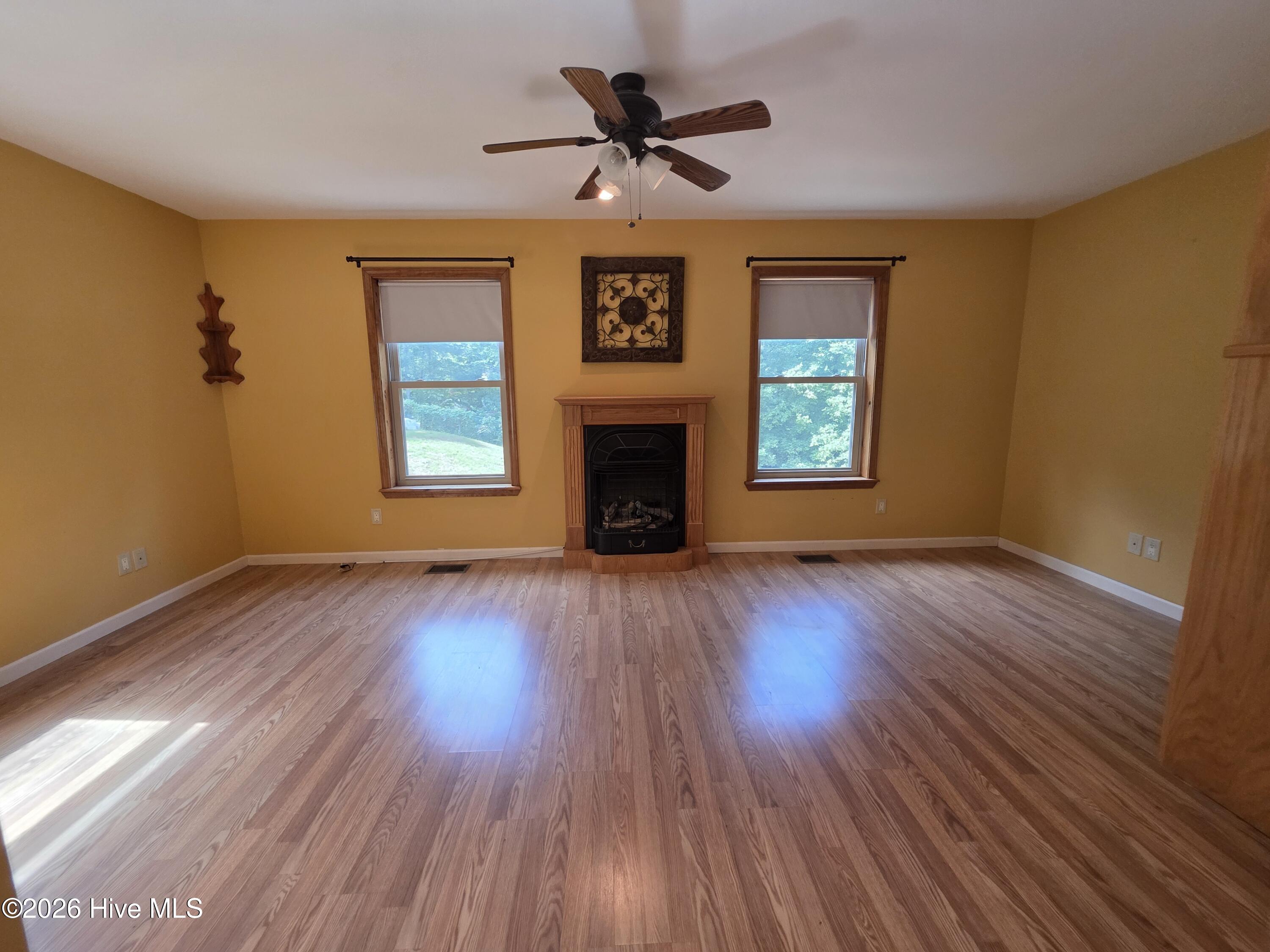 530 Cross Creek Lane Property Photo 16