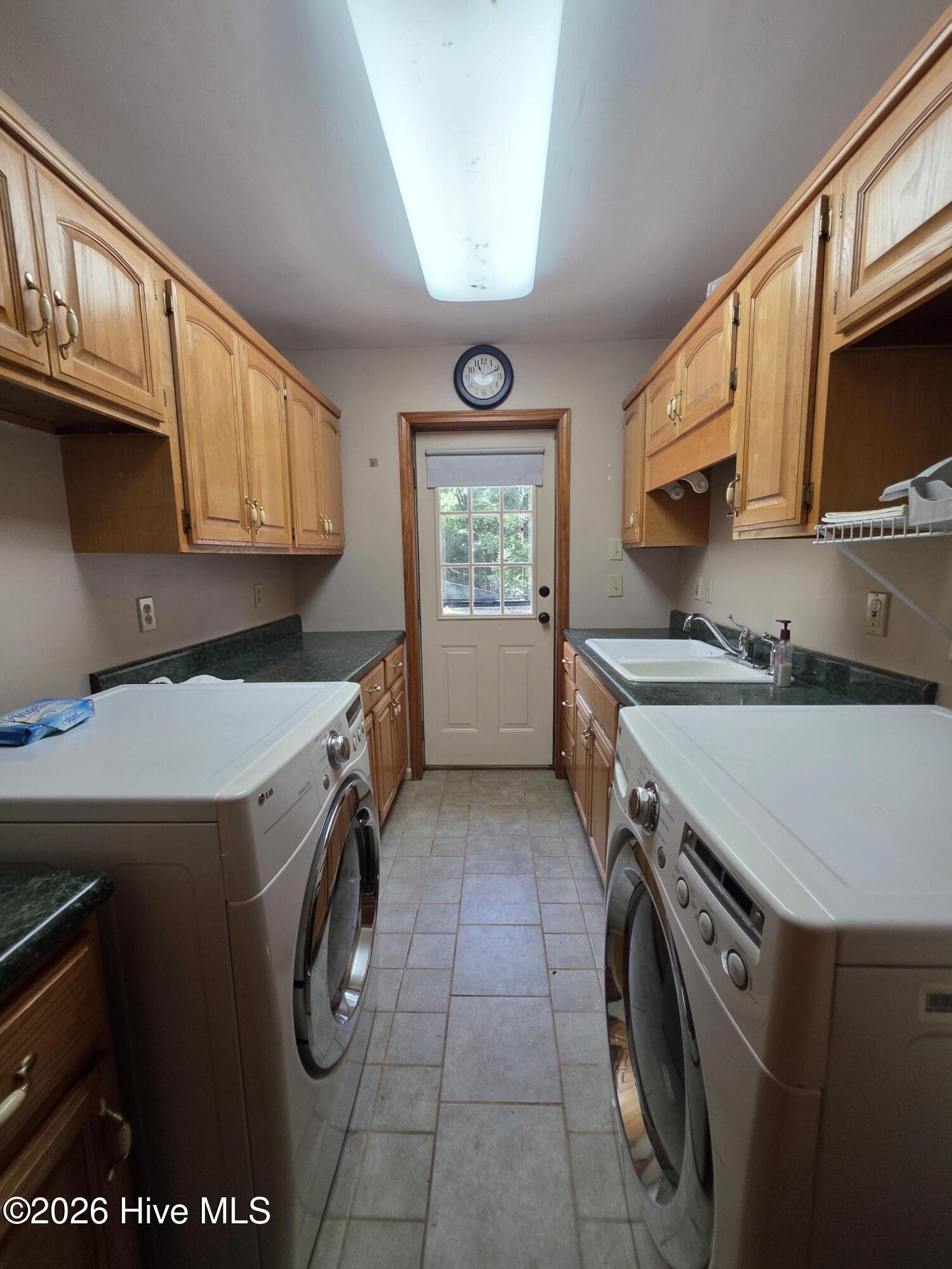 530 Cross Creek Lane Property Photo 20