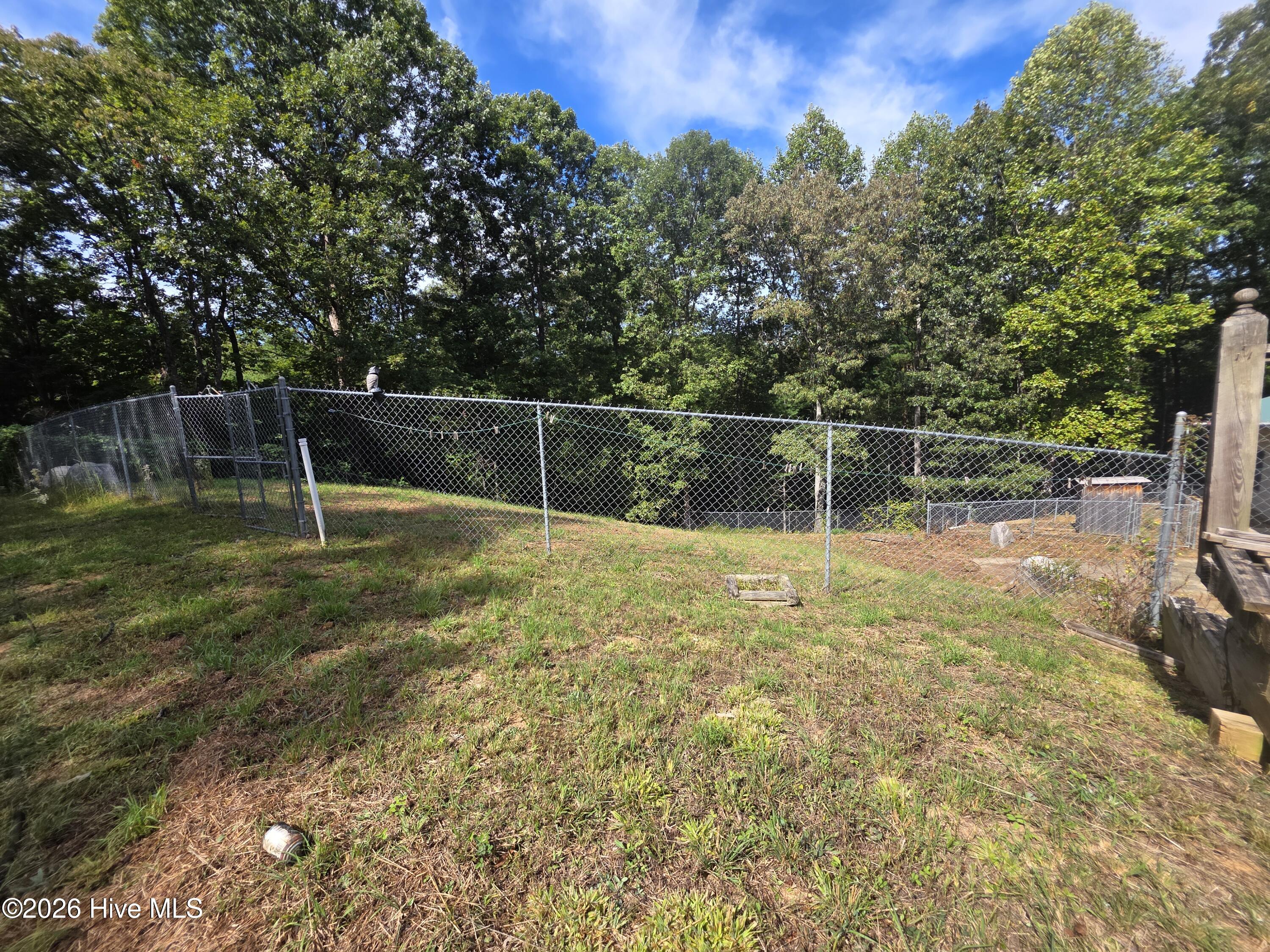 530 Cross Creek Lane Property Photo 25