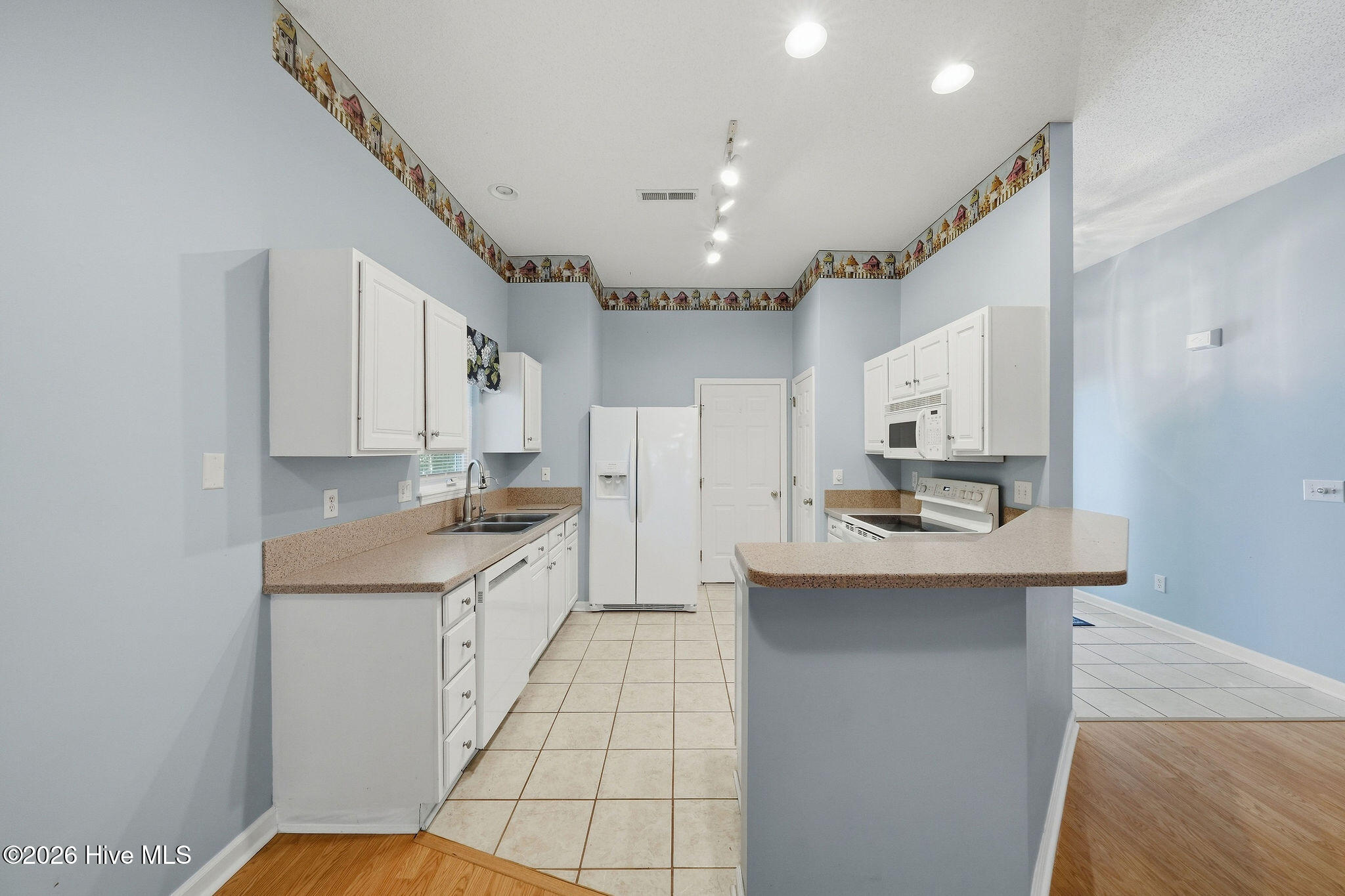 4080 Tea Olive Lane Se Property Photo 12