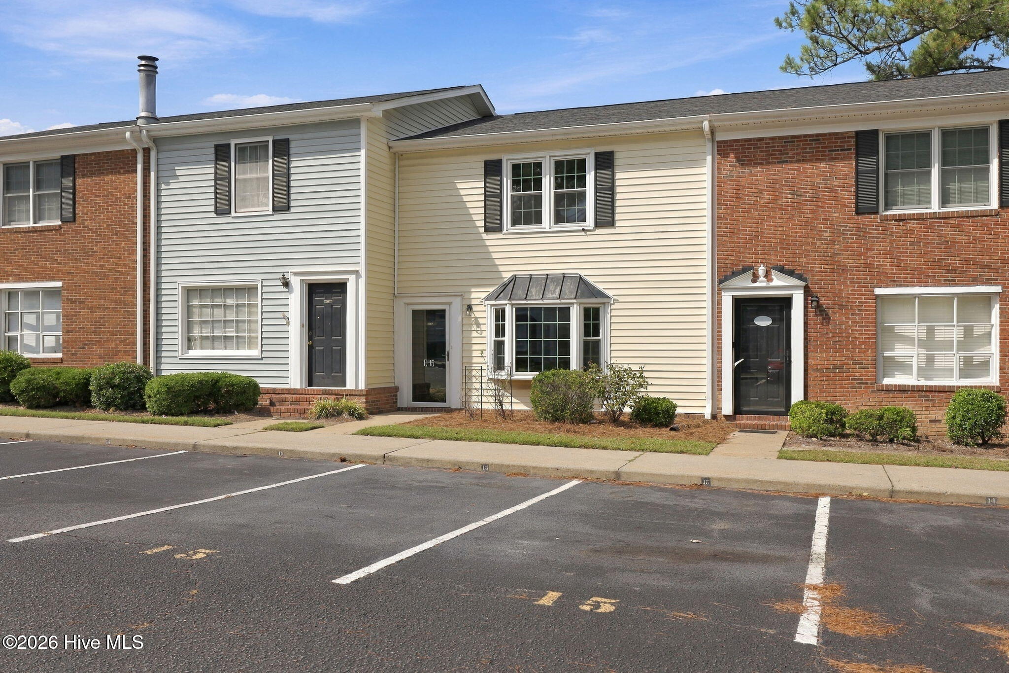 100 David Drive E15 Property Photo 3
