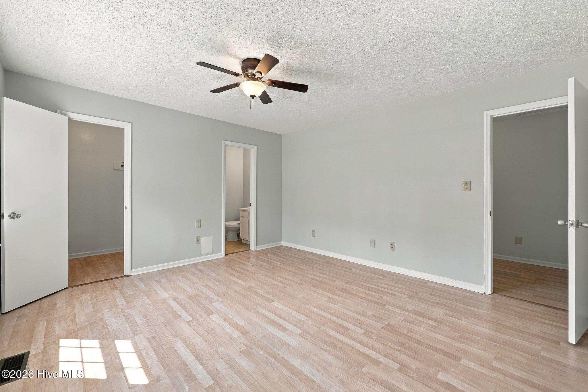 100 David Drive E15 Property Photo 15