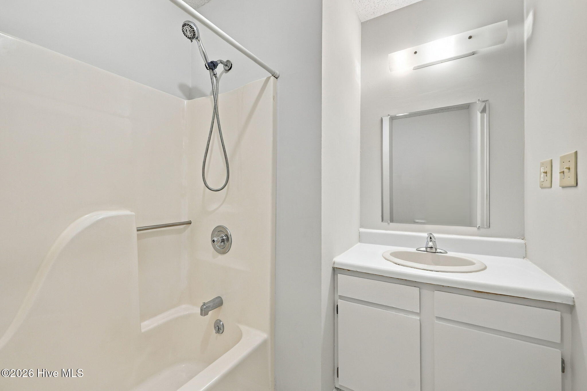 100 David Drive E15 Property Photo 20