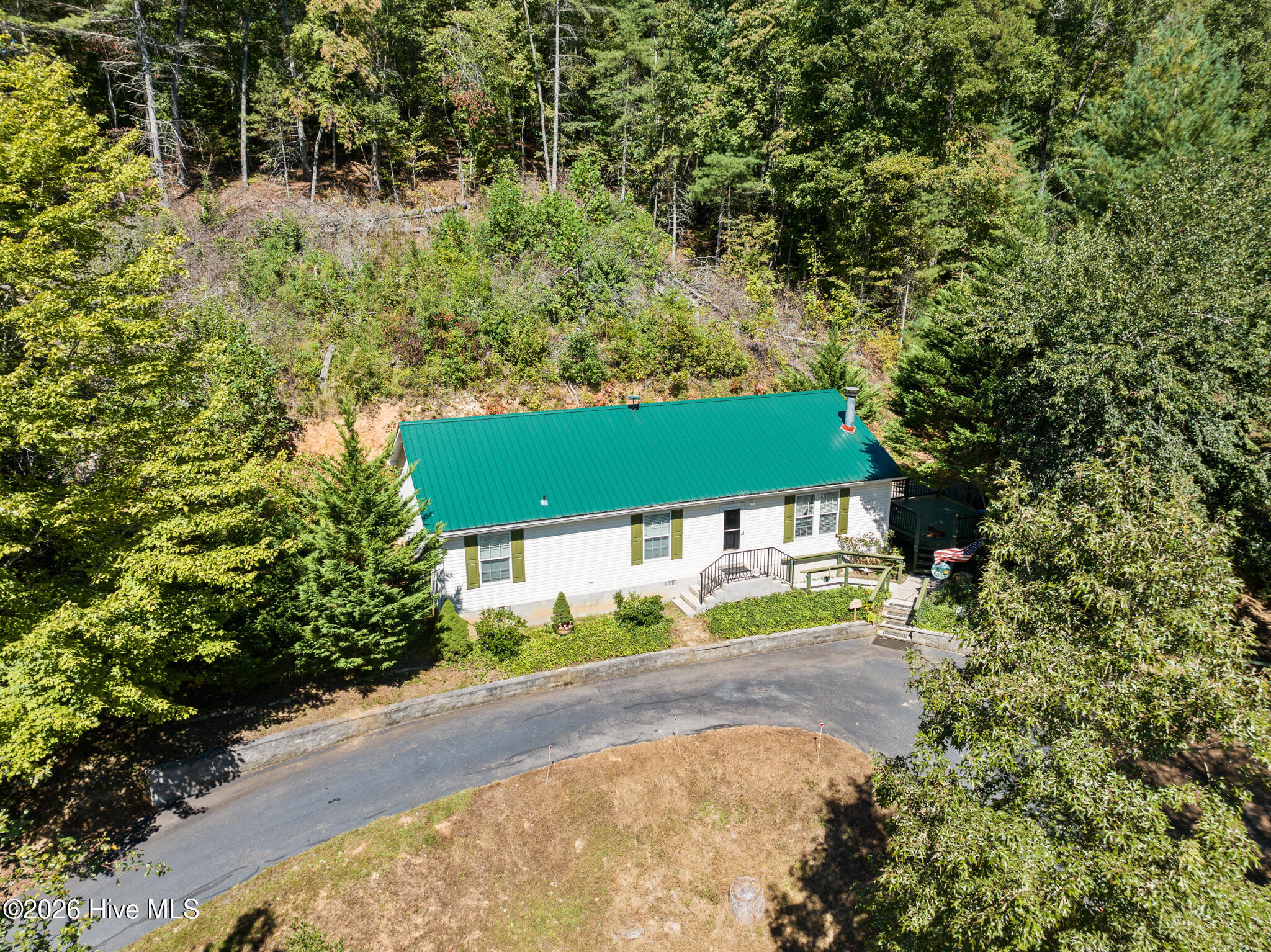 559 Misty River Circle Property Photo 3
