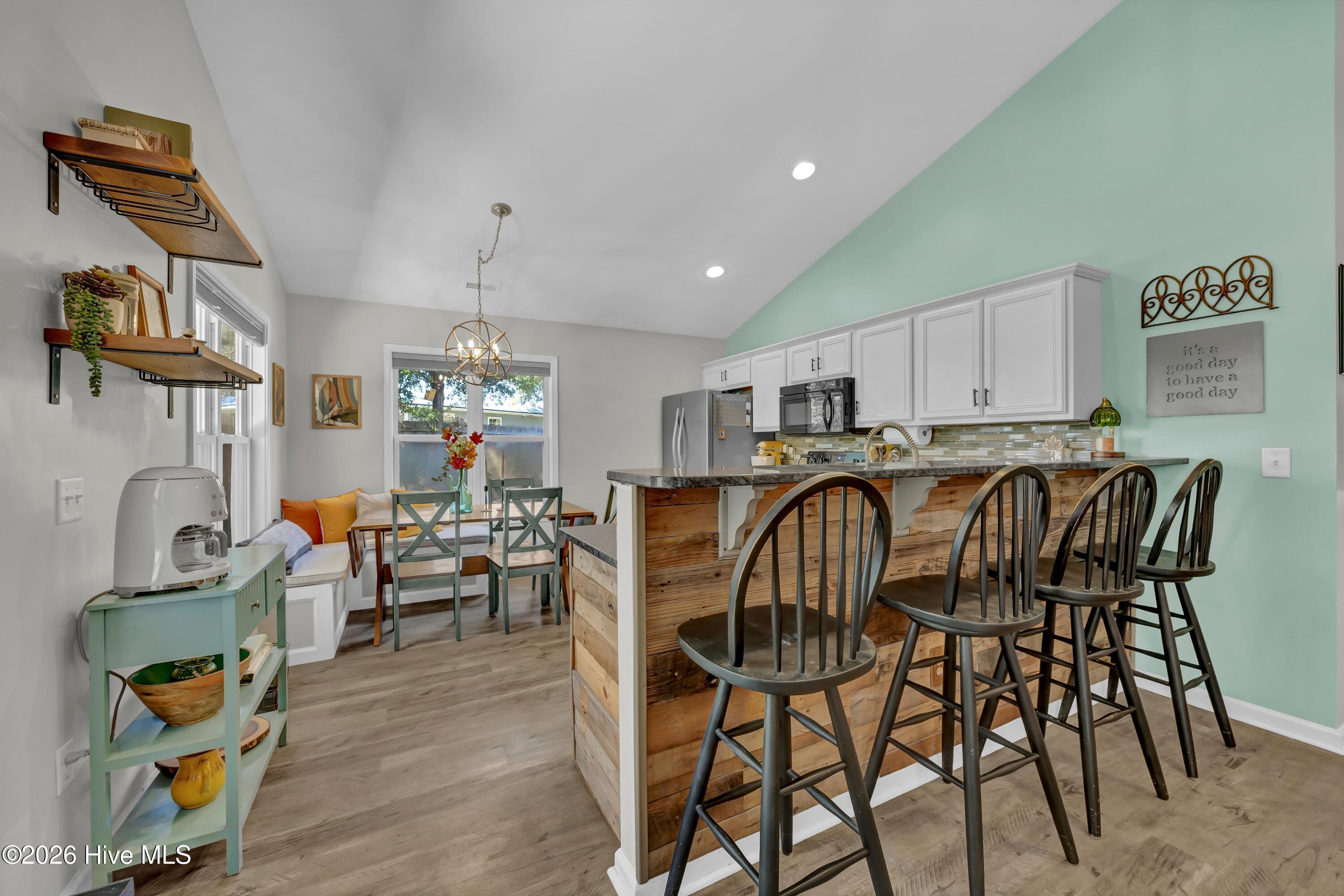 1322 Cabo Court Property Photo 9