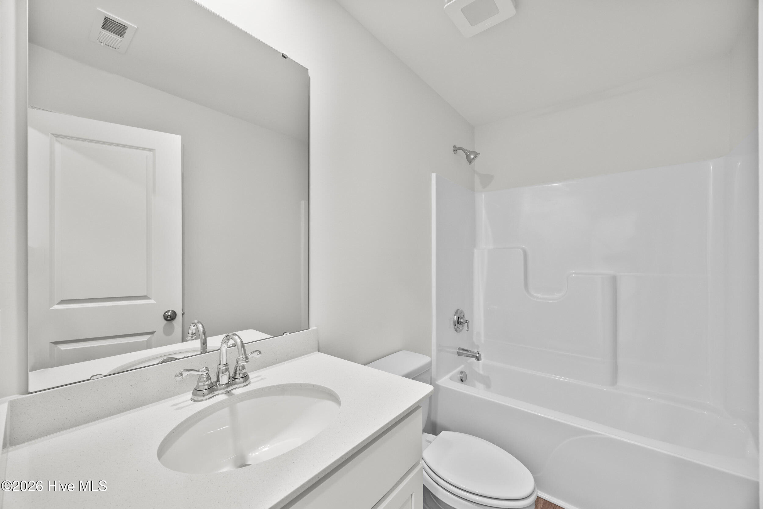 583 Summers Walk Road 108 Property Photo 9