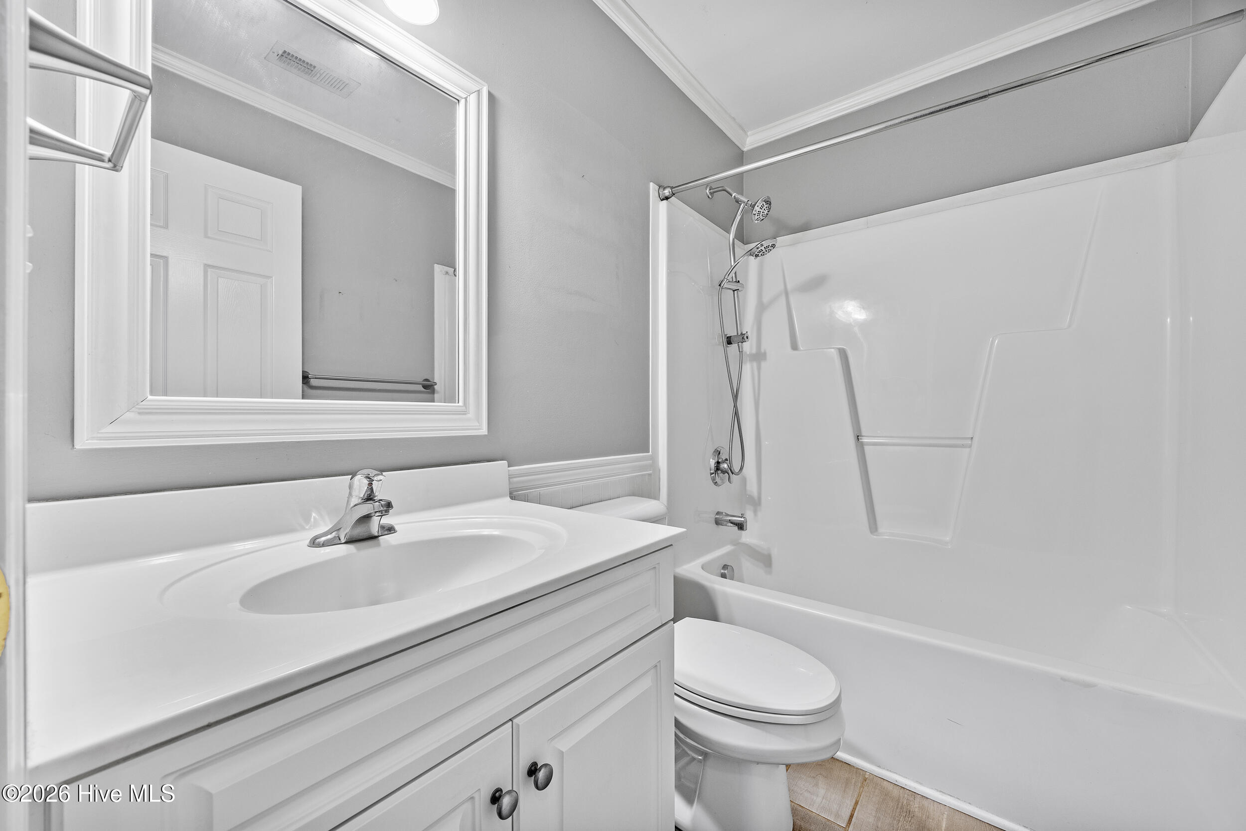 605 Brookbend Drive Property Photo 20