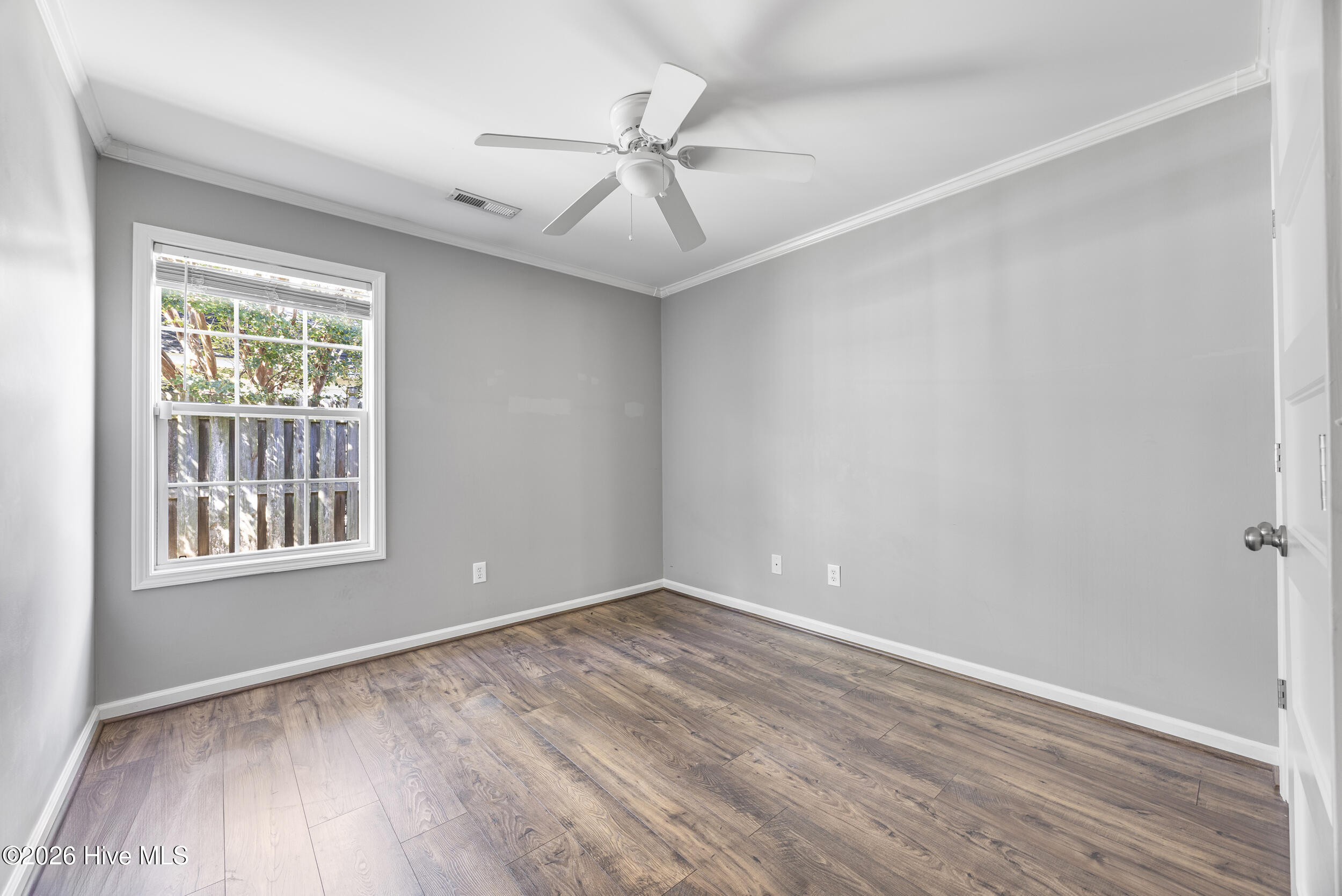 605 Brookbend Drive Property Photo 23