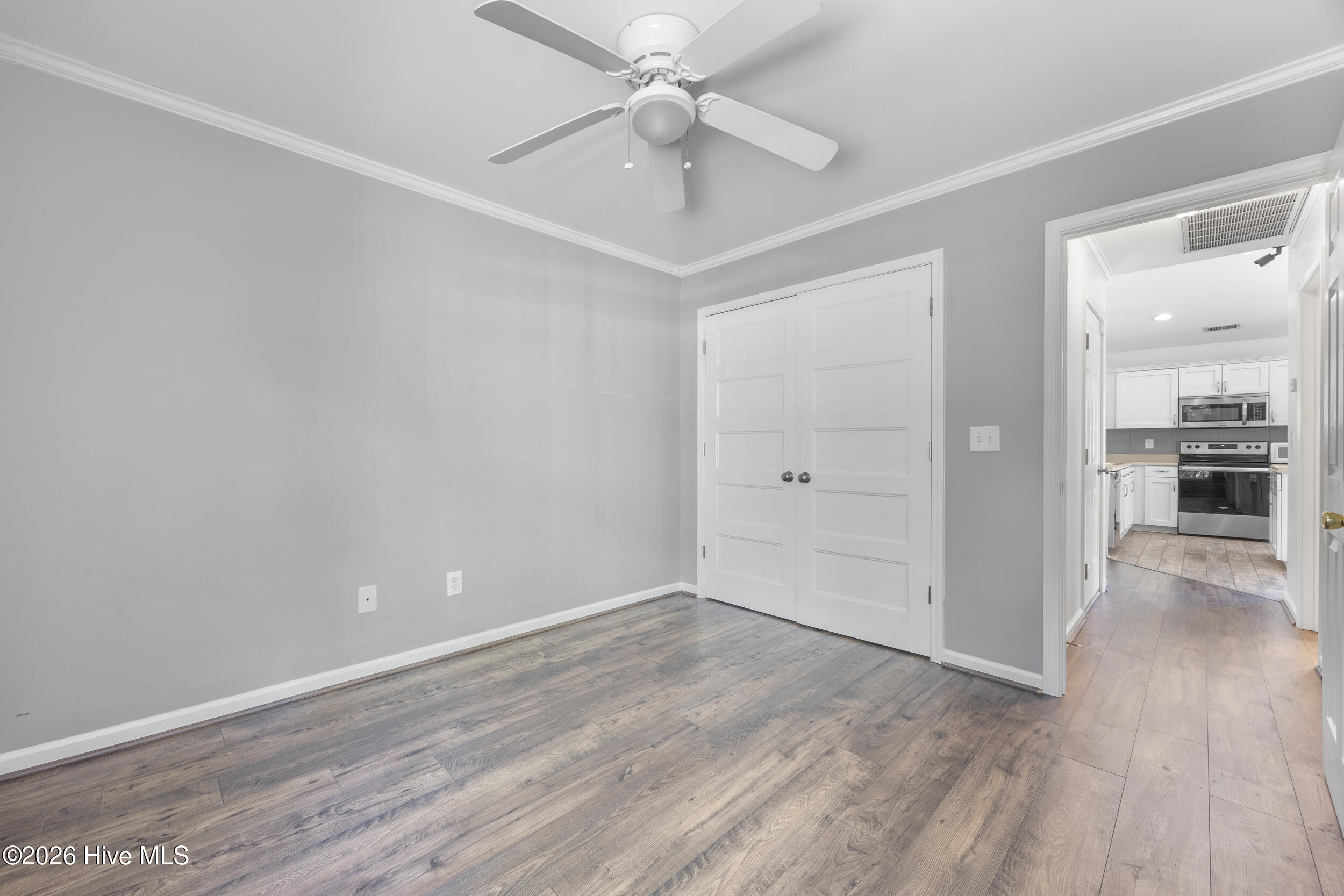 605 Brookbend Drive Property Photo 24