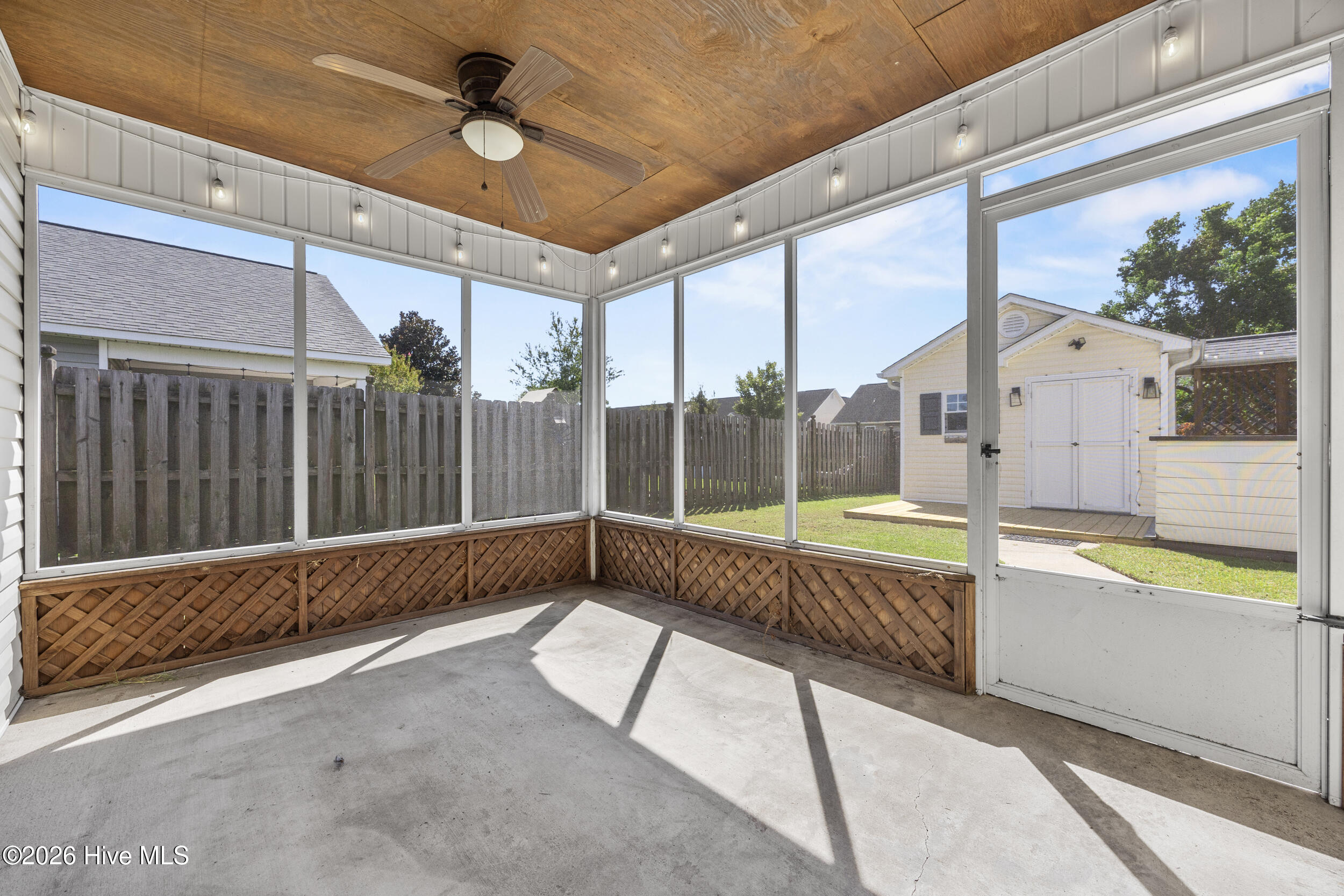 605 Brookbend Drive Property Photo 30