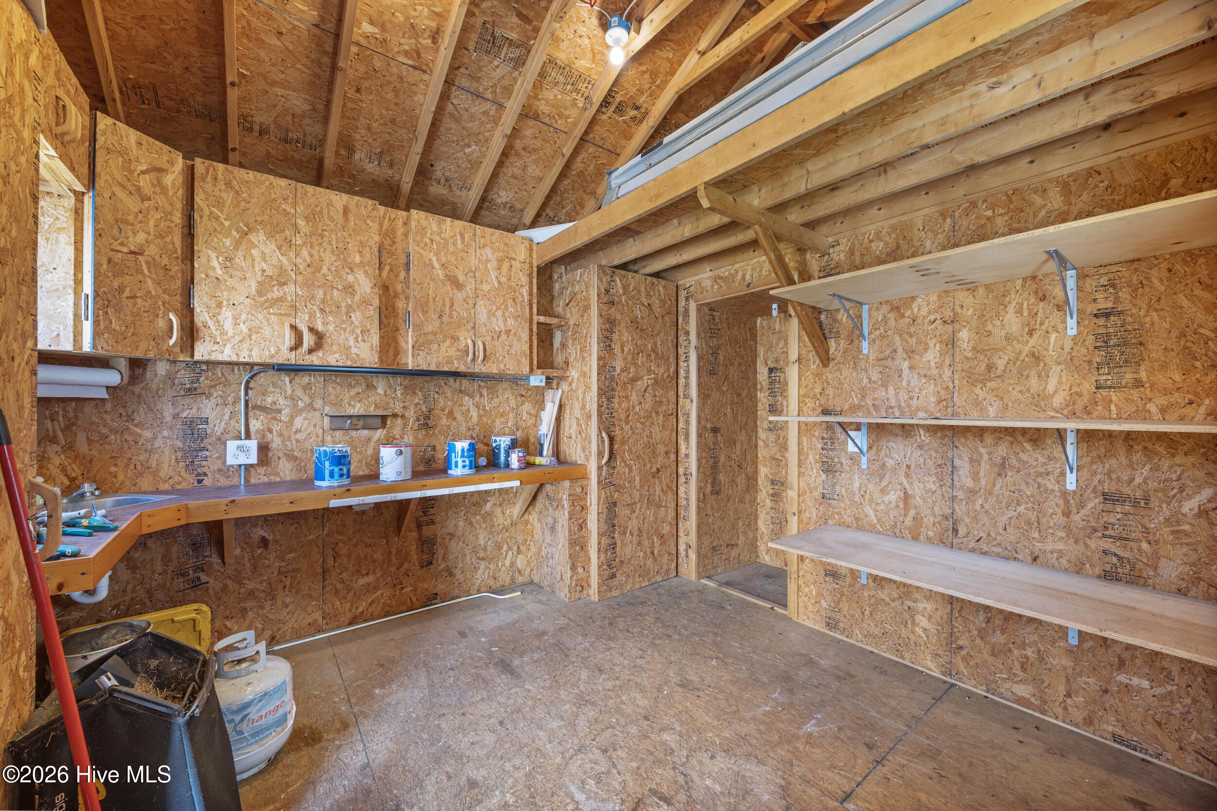 605 Brookbend Drive Property Photo 34