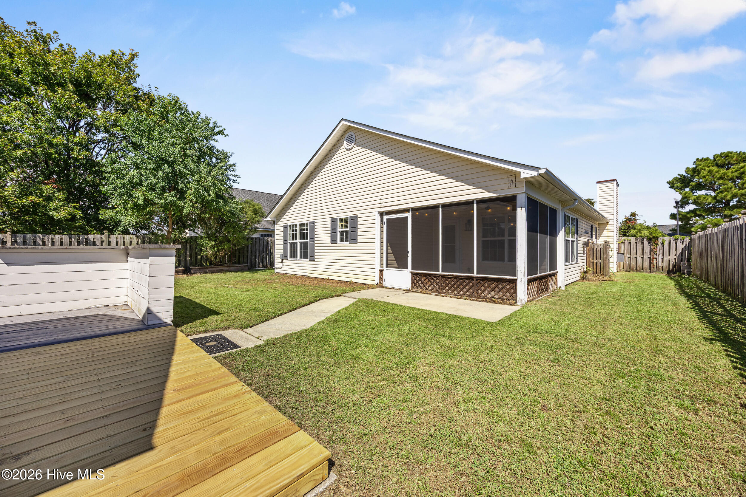 605 Brookbend Drive Property Photo 37