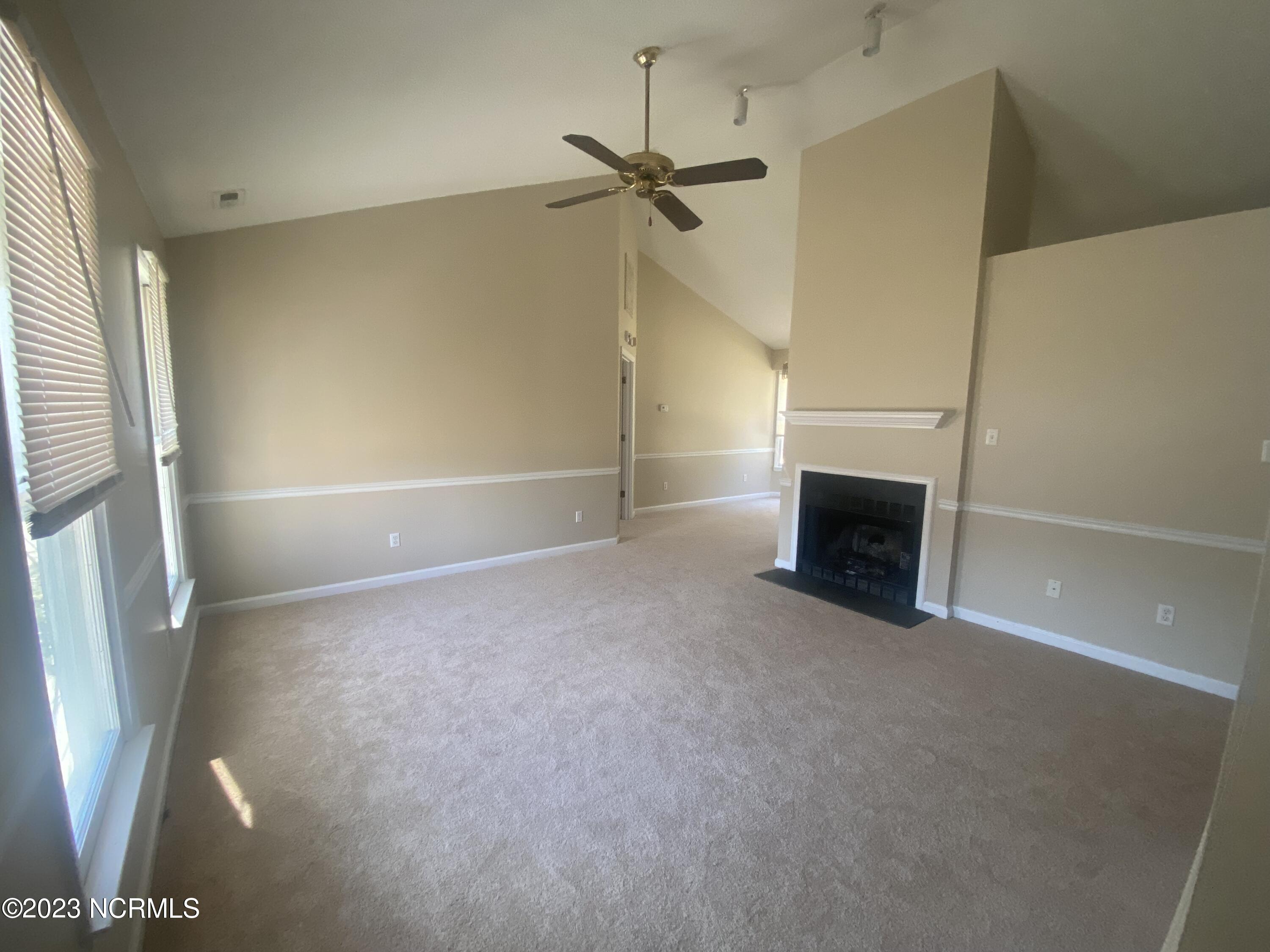 119 Sidesaddle Lane Property Photo 5