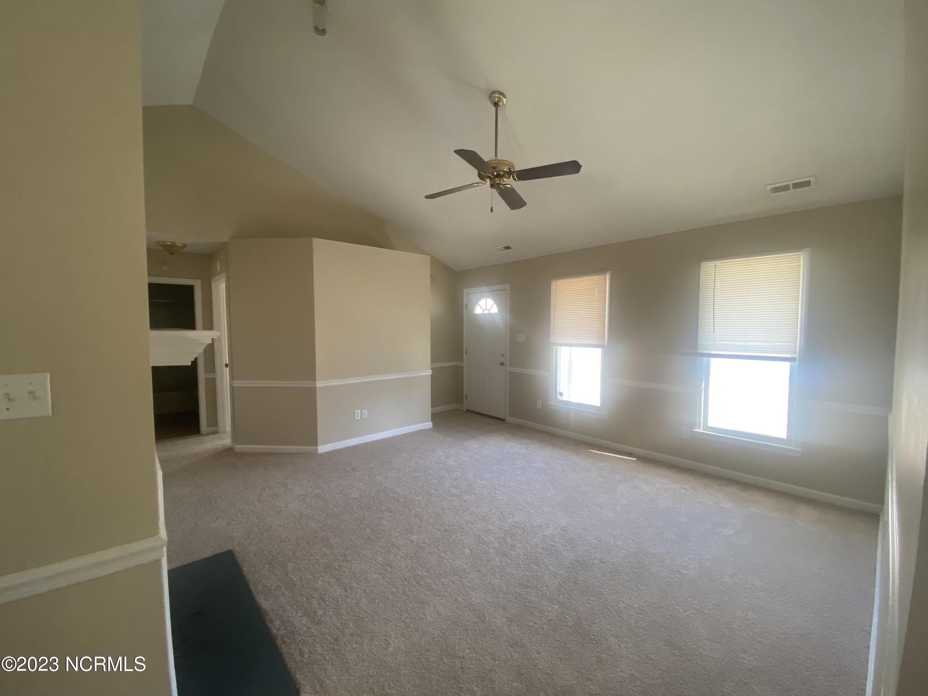 119 Sidesaddle Lane Property Photo 6