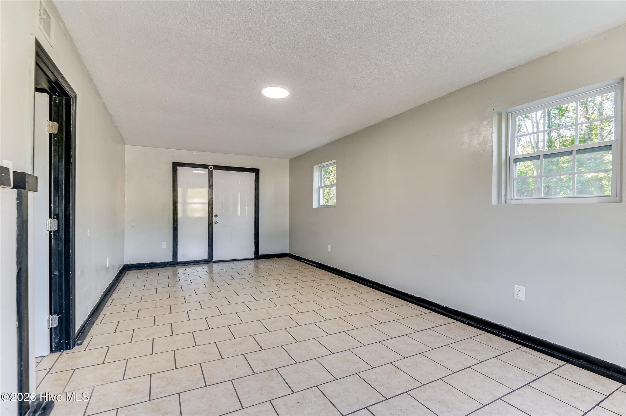 3002 Georgia Road Property Photo 4