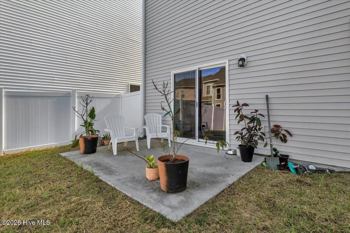 1613 King Street Property Photo 40