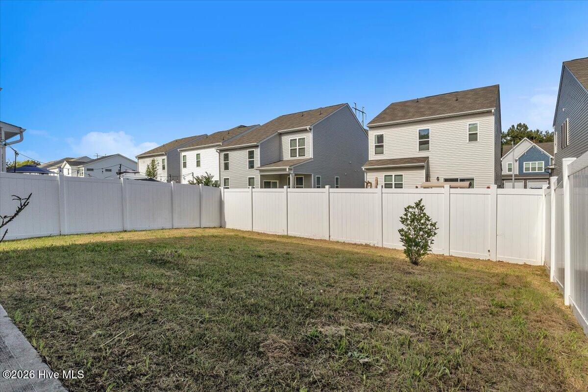 1613 King Street Property Photo 43
