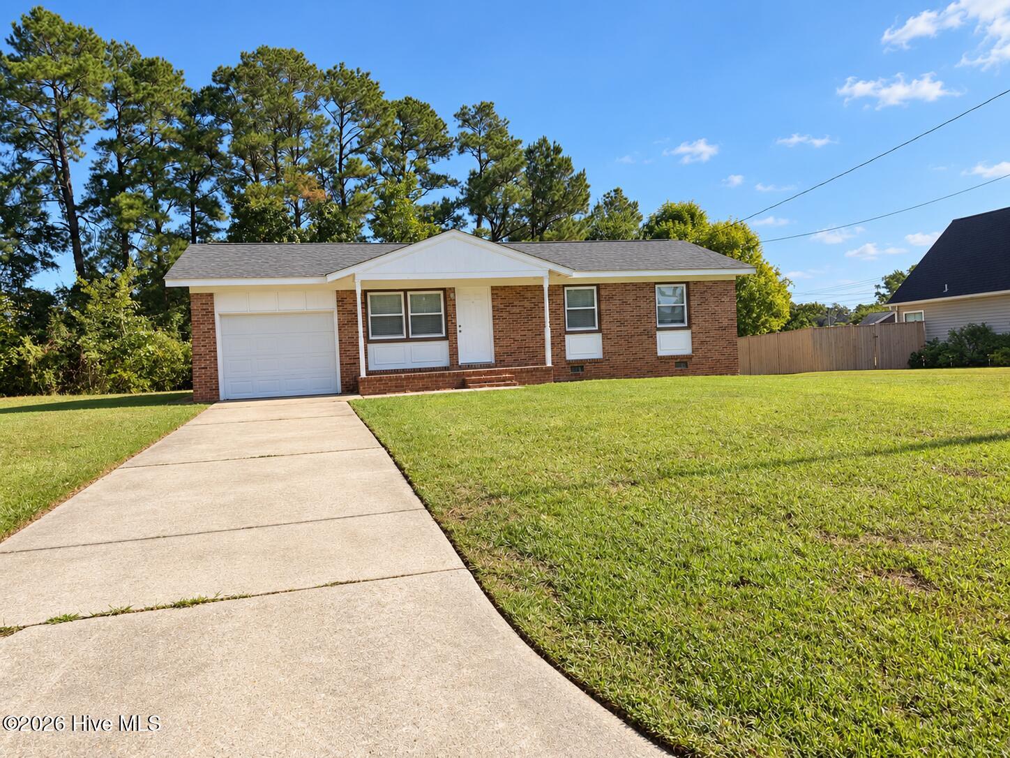 25 Yorkshire Drive Property Photo 1